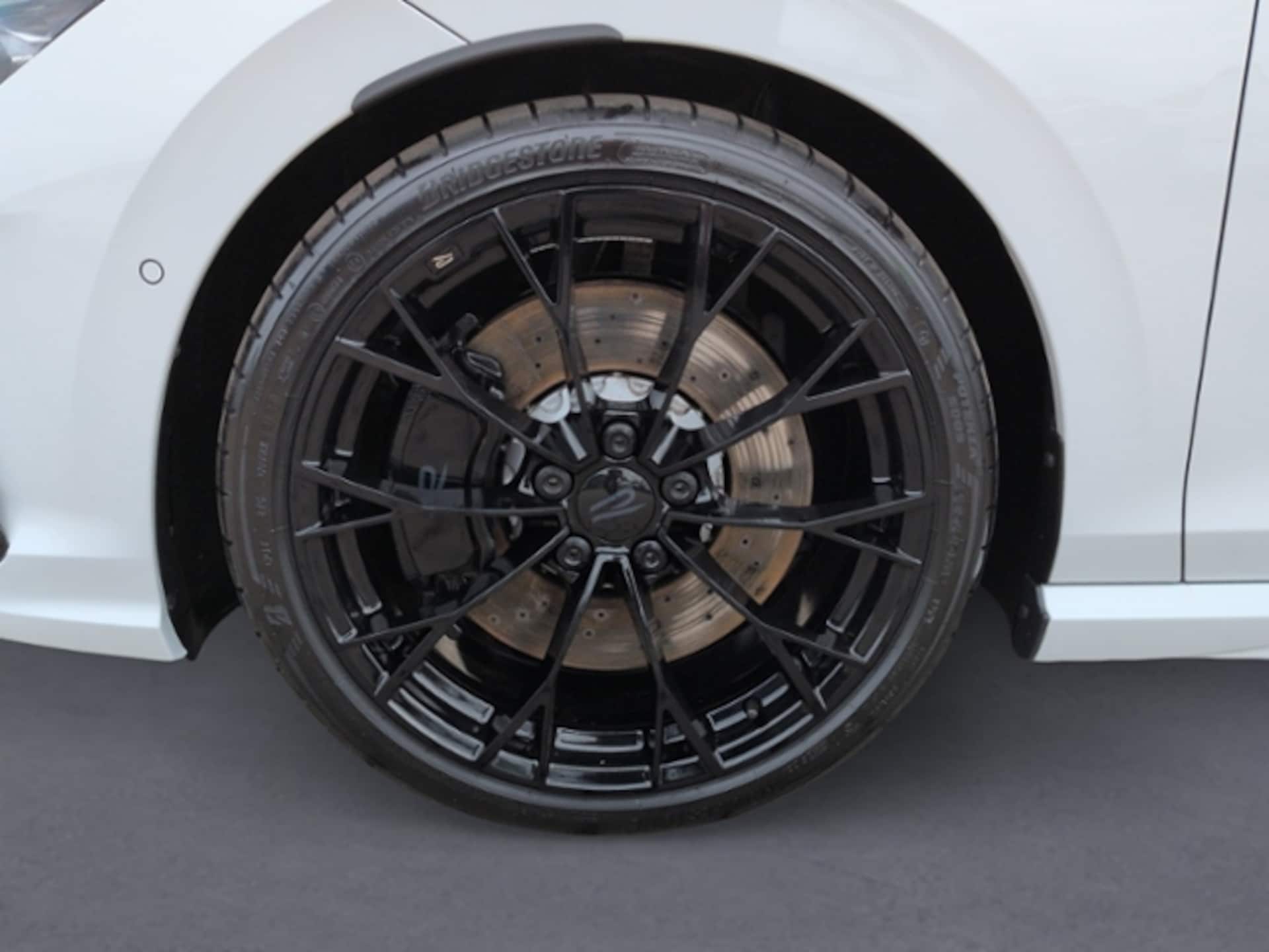 Volkswagen Golf R Black Edition