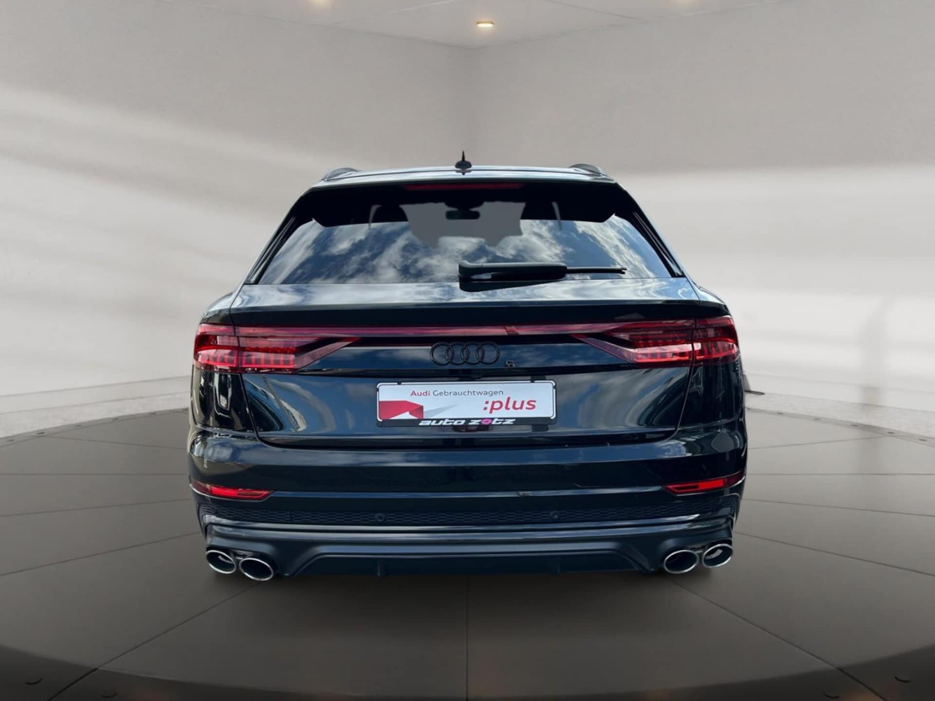 Audi SQ8 SUV