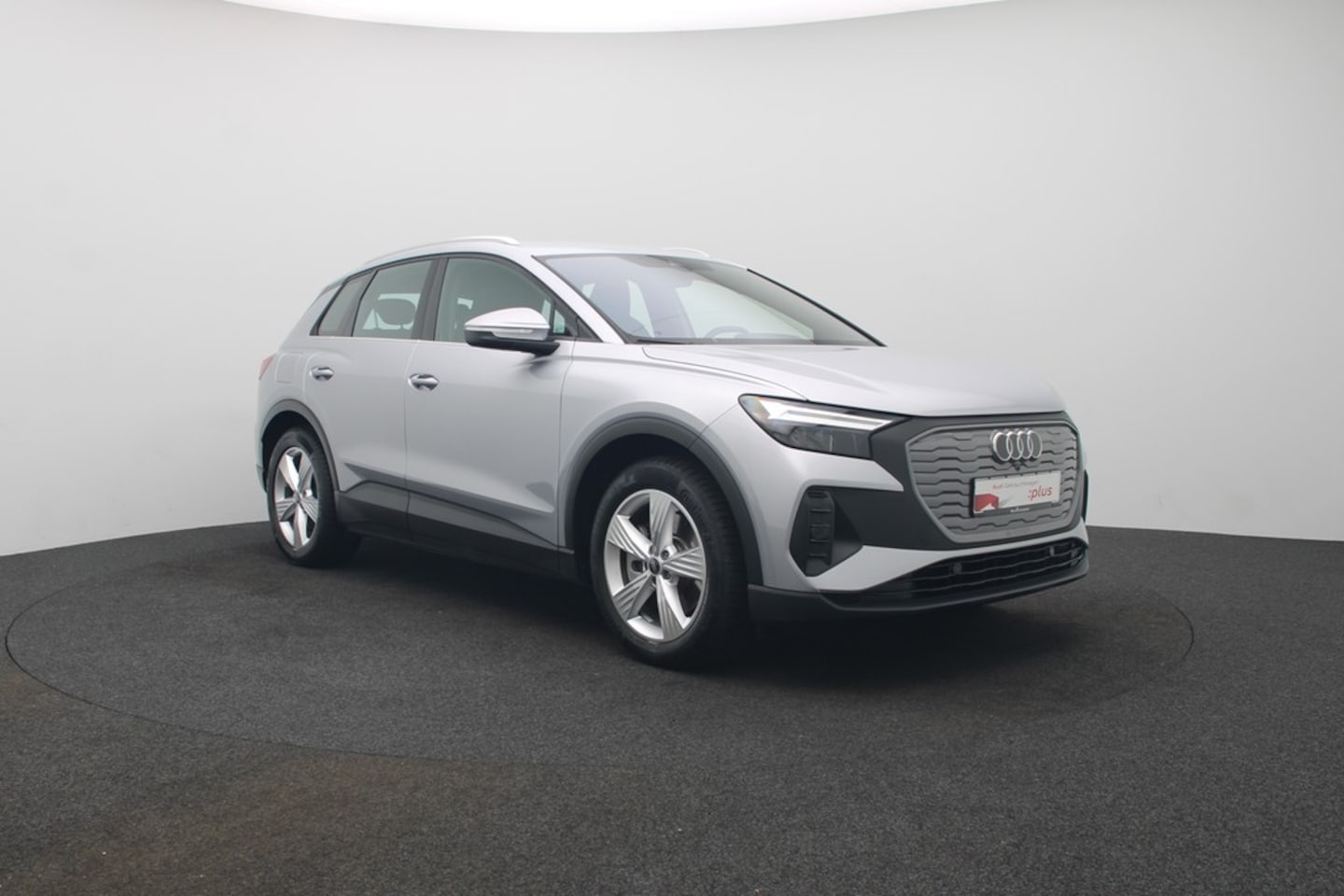 Bild über Audi Q4 e-tron 40 e-tron - für weitere Informationen kontaktieren Sie den Audi Partner
