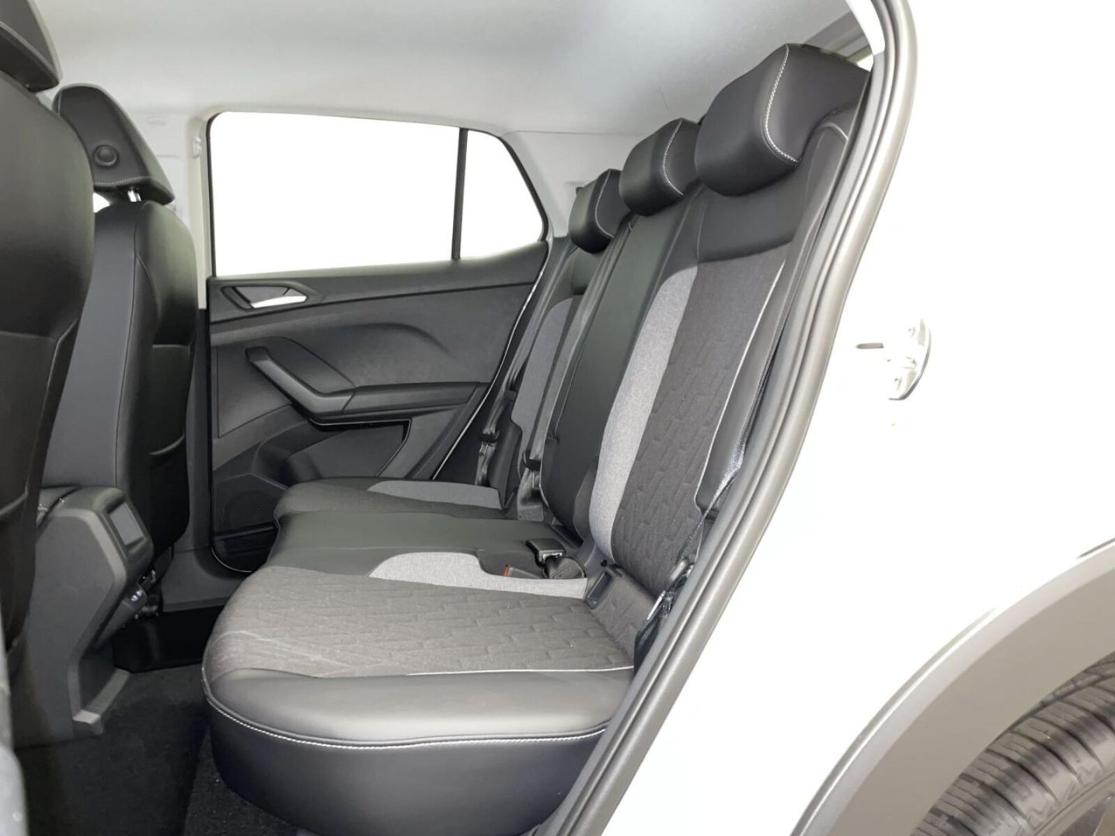 Volkswagen T-Cross – Bild 8