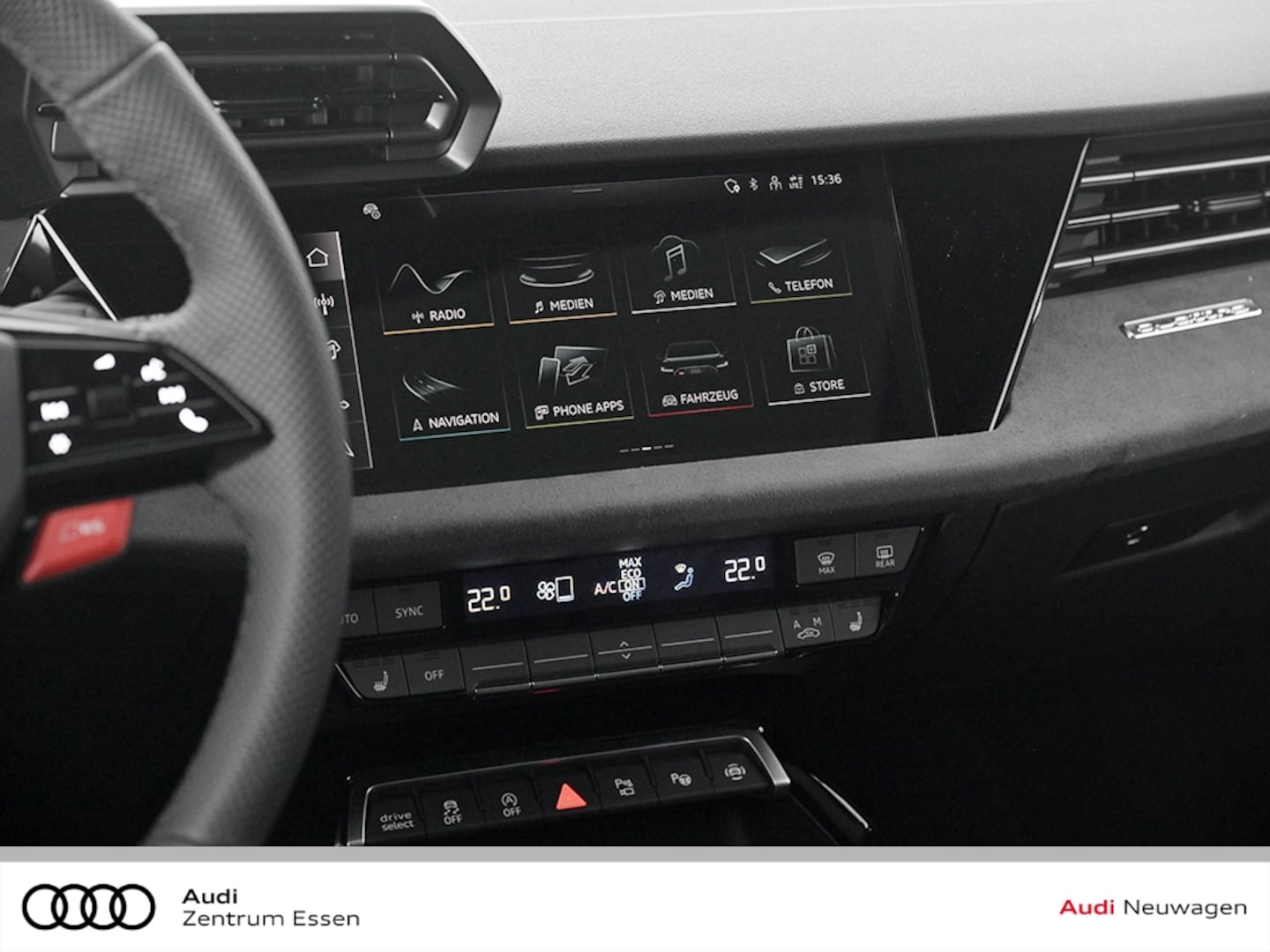 Bild über Audi RS 3 Limousine TFSI quattro 294 kW S tronic - für weitere Informationen kontaktieren Sie den Audi Partner