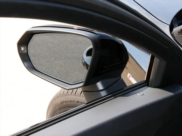 2025 AUDI Q3 - Image 25