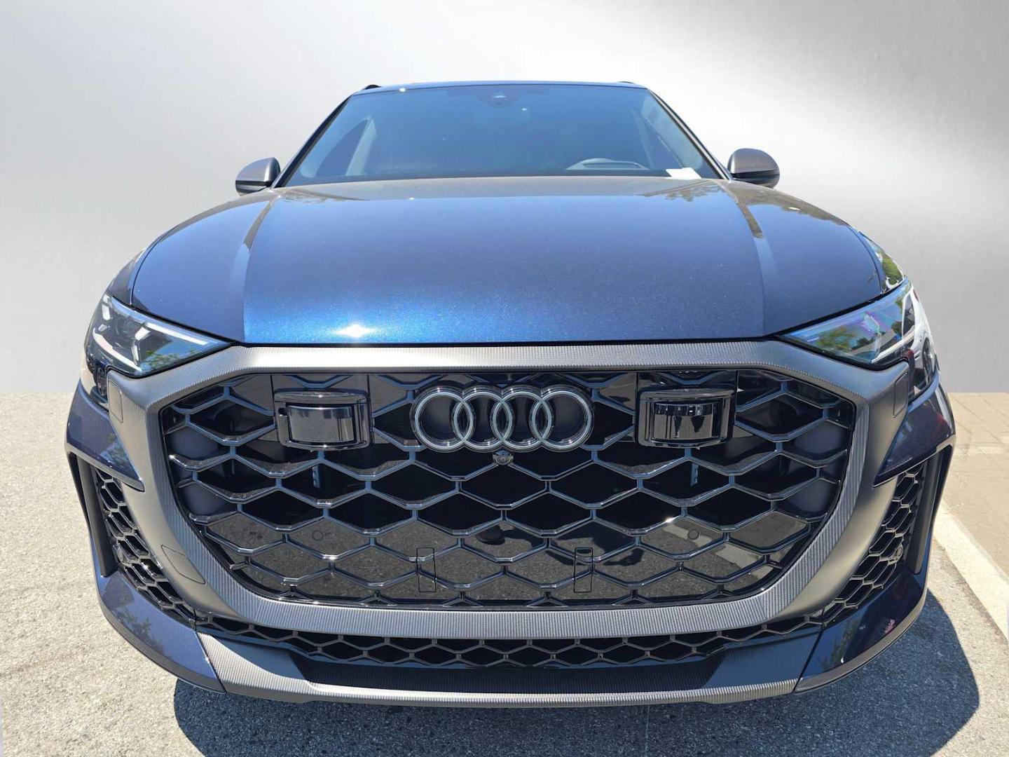 2025 Audi RS Q8 Base - Photo 8