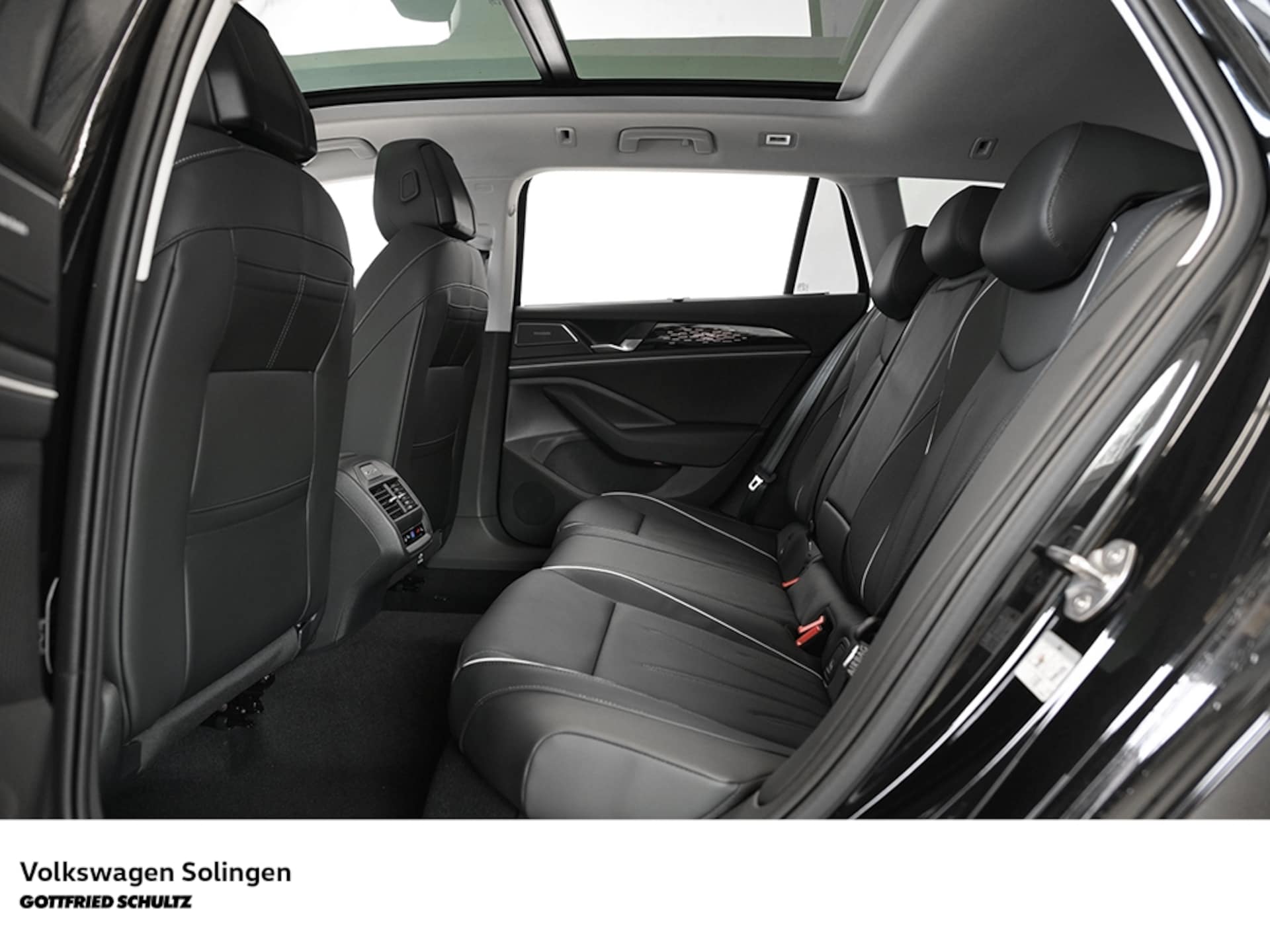Volkswagen Passat Elegance