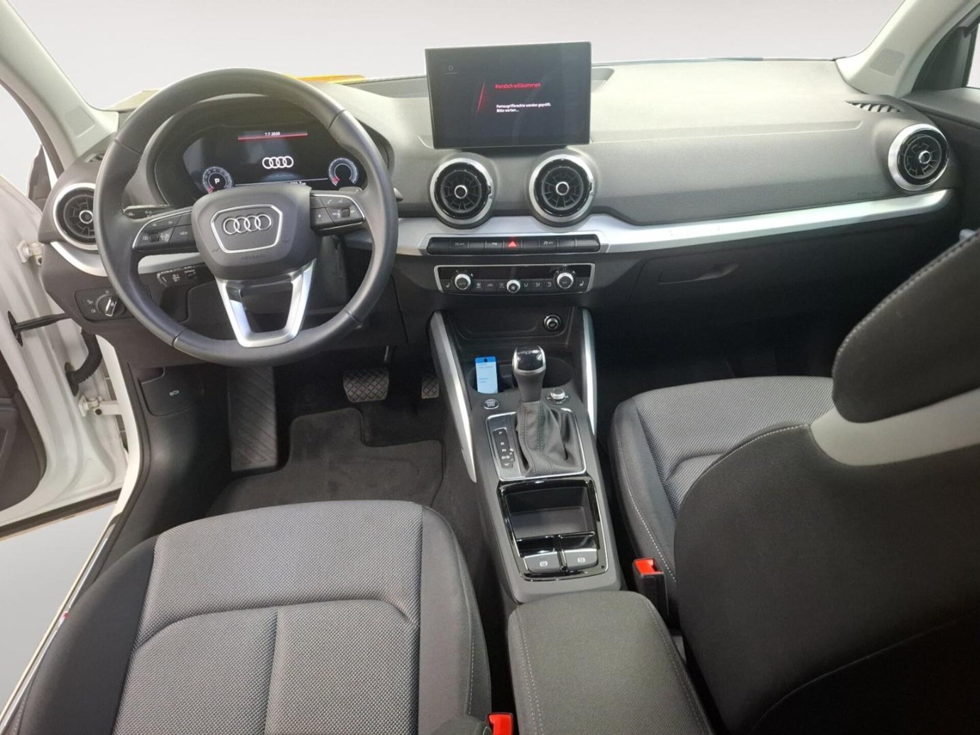 Audi Q2 S line