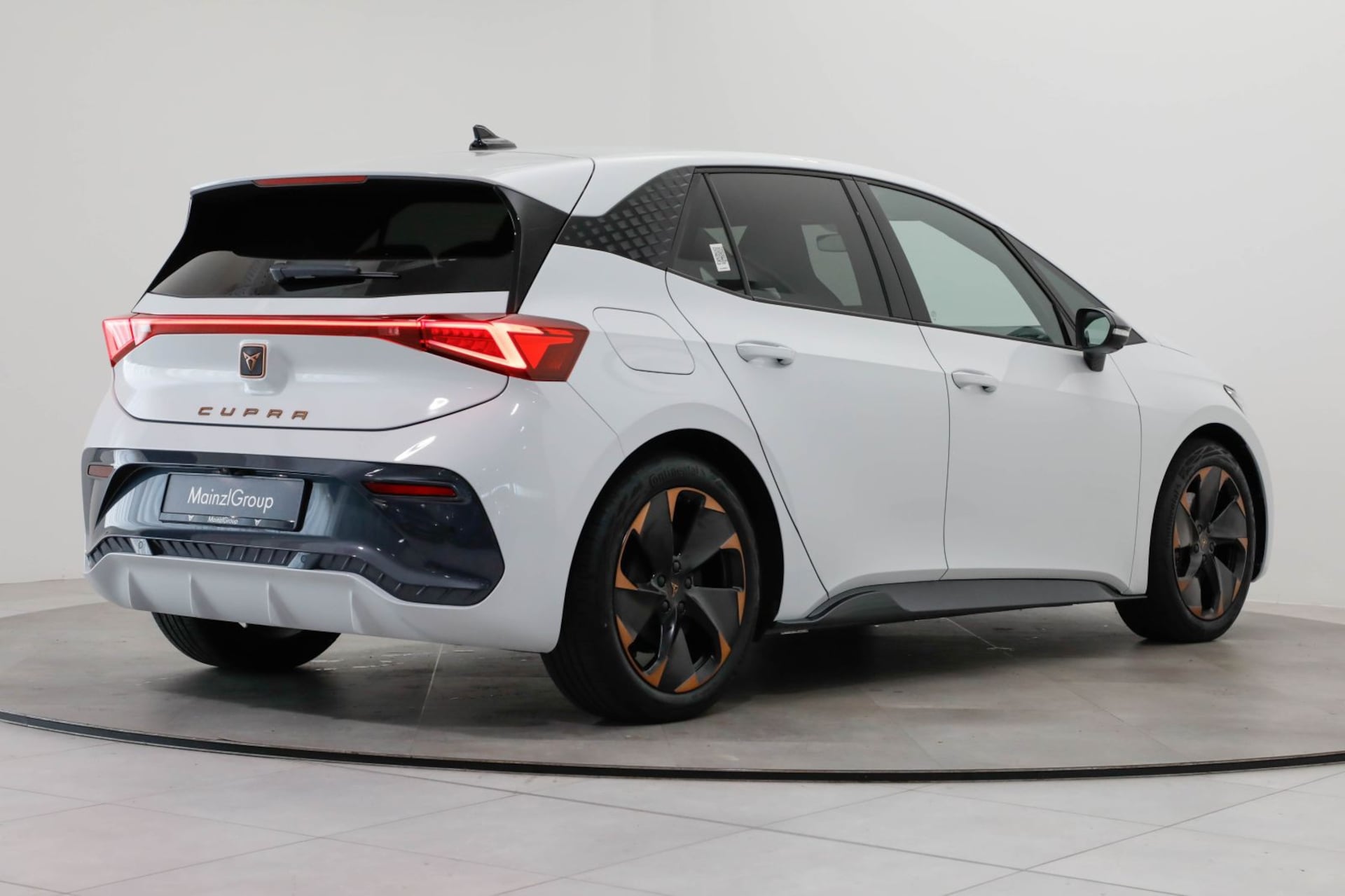 CUPRA Born