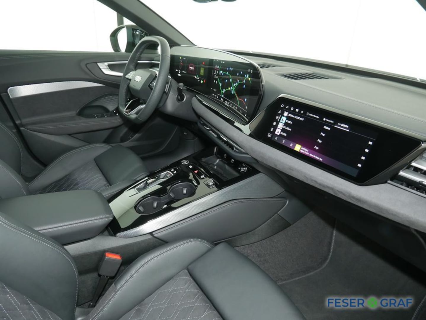 Bild über Audi A5 Avant TDI quattro 150 kW S tronic - für weitere Informationen kontaktieren Sie den Audi Partner