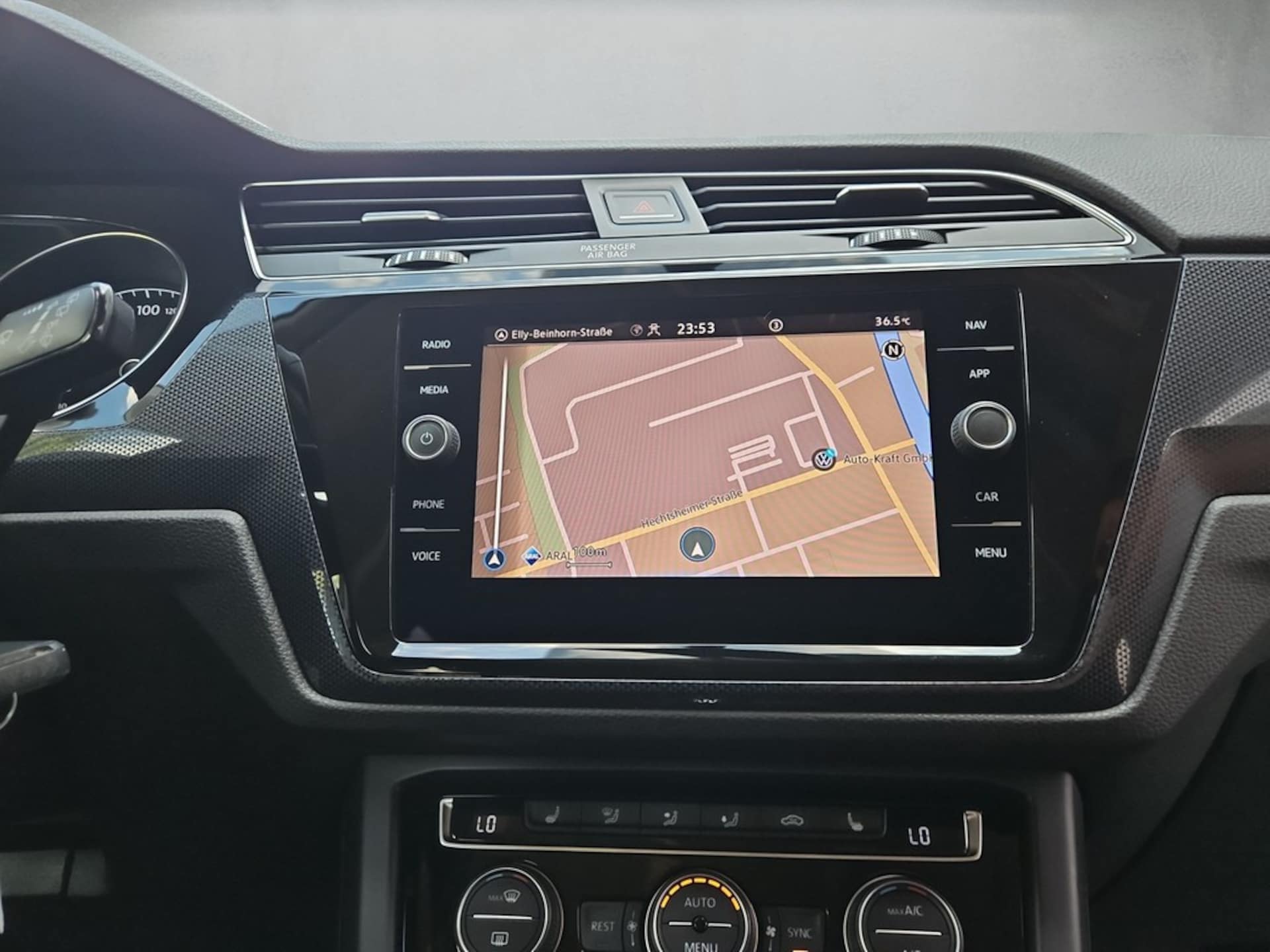 Volkswagen Touran United