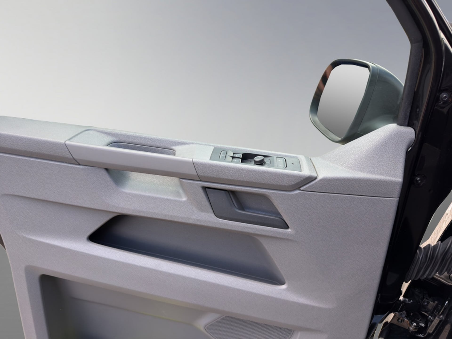 Volkswagen T6.1 Transporter Kasten kurzer Radstand