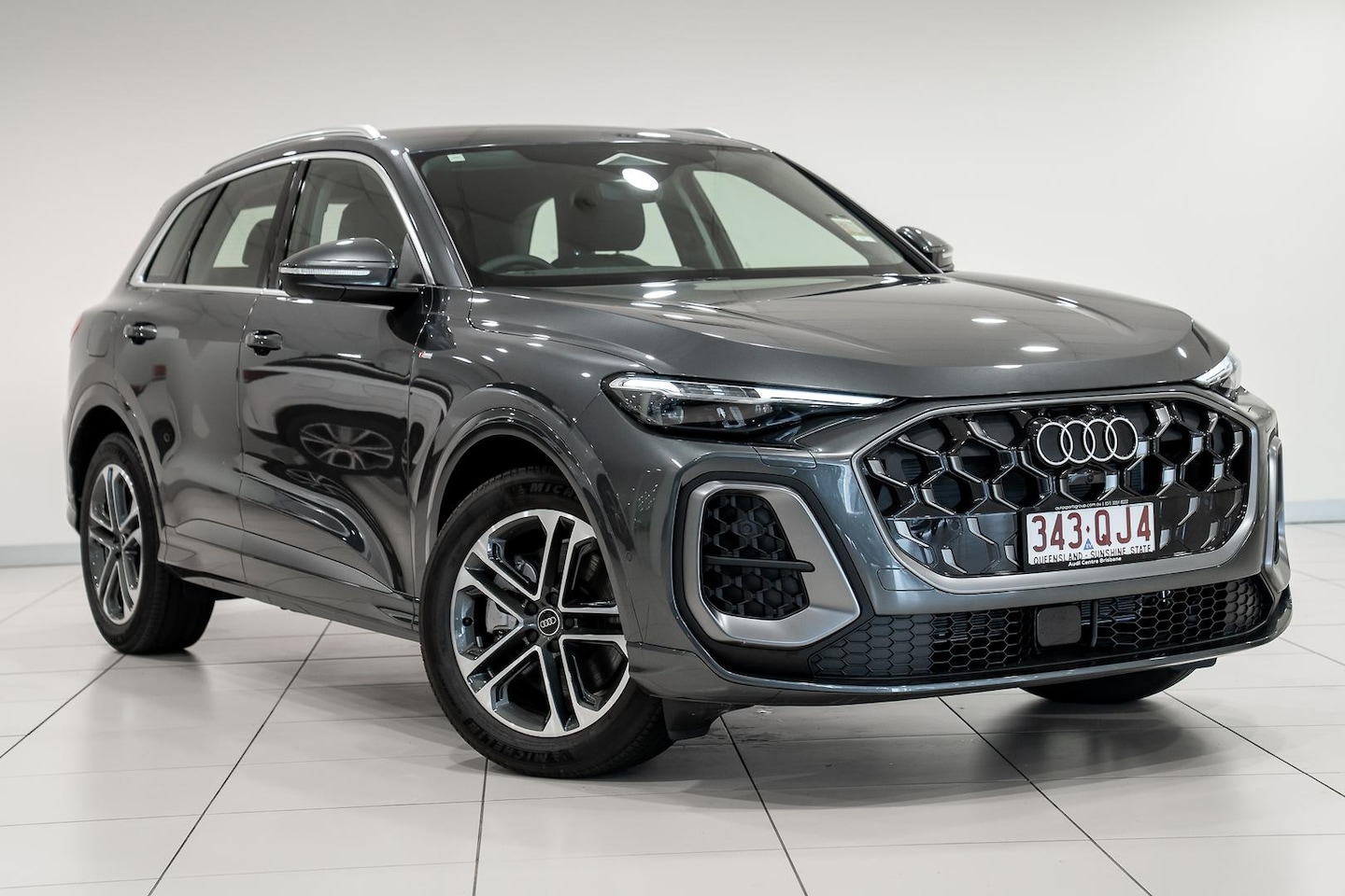 Image about Audi Q5 SUV TDI quattro 150 kW