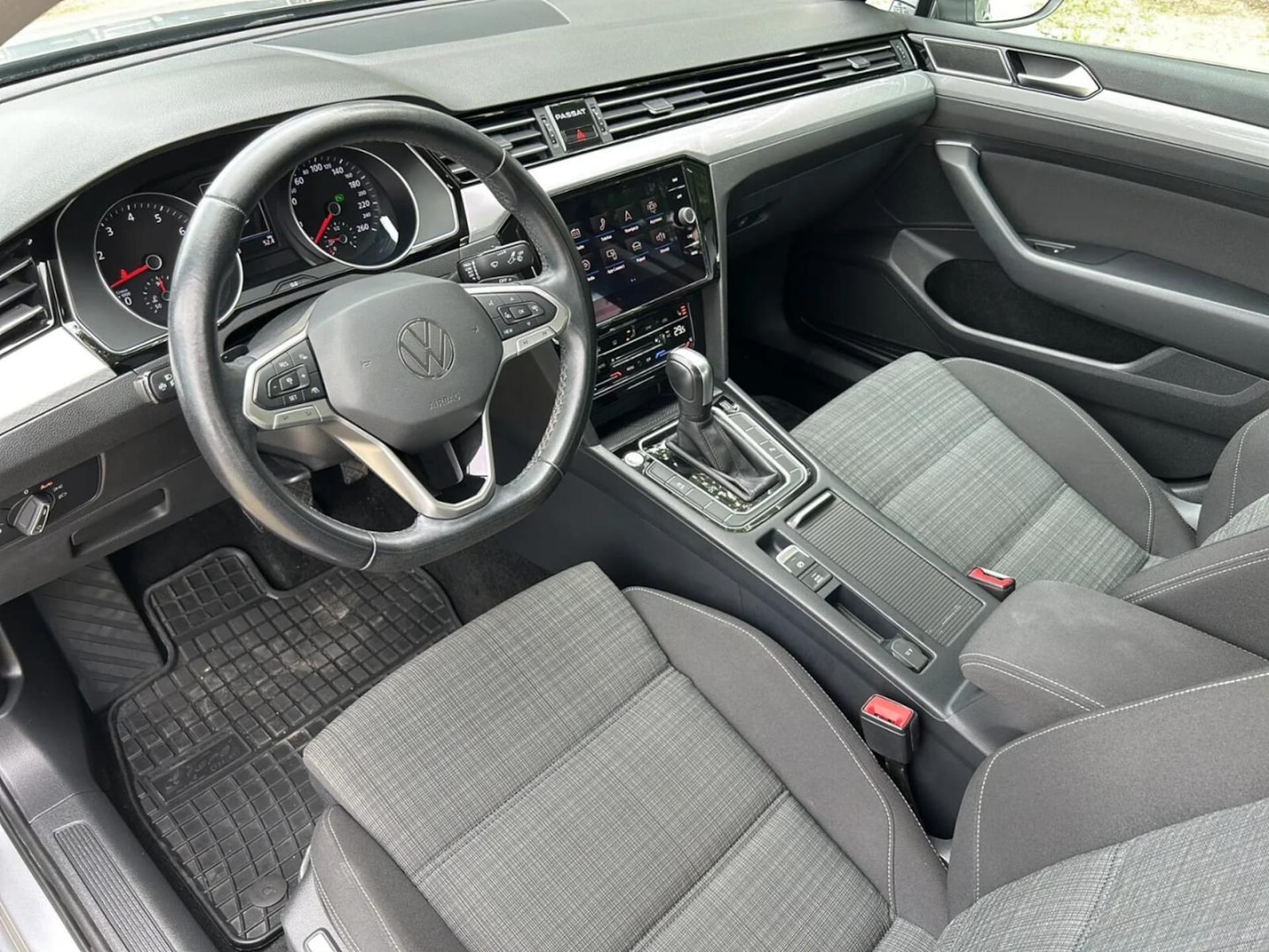 Volkswagen Passat Business
