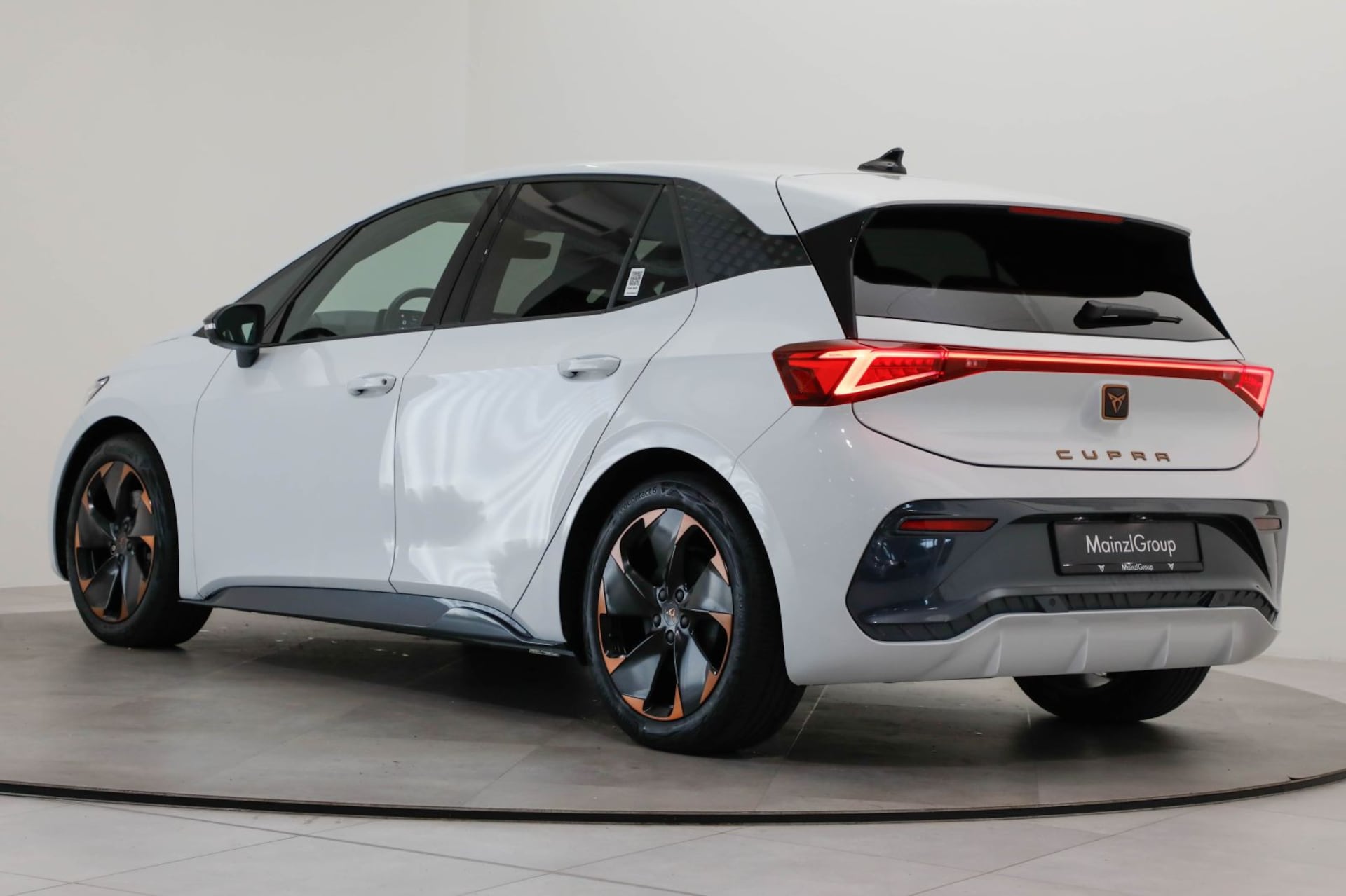 CUPRA Born
