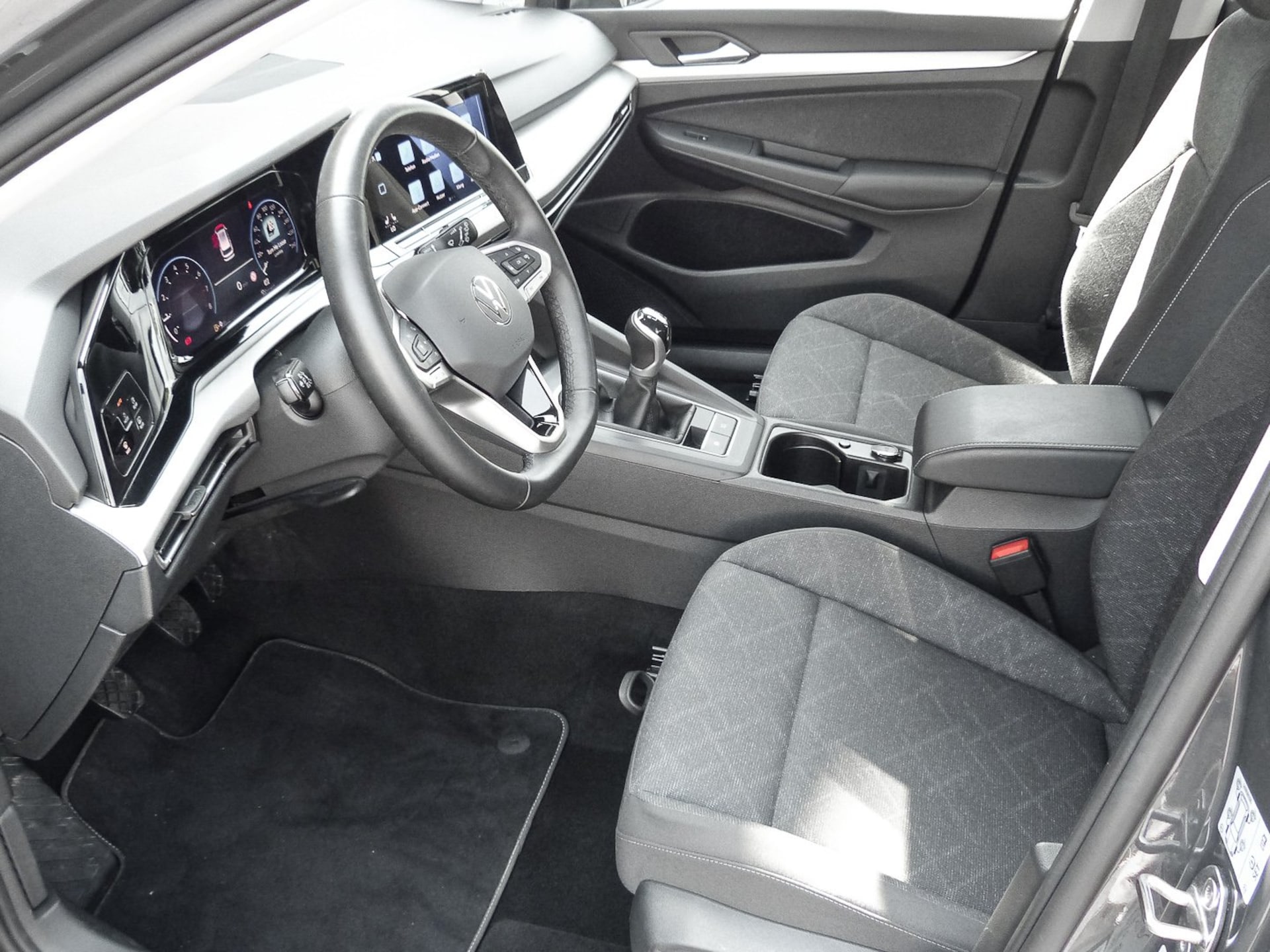 Volkswagen Golf Variant Life