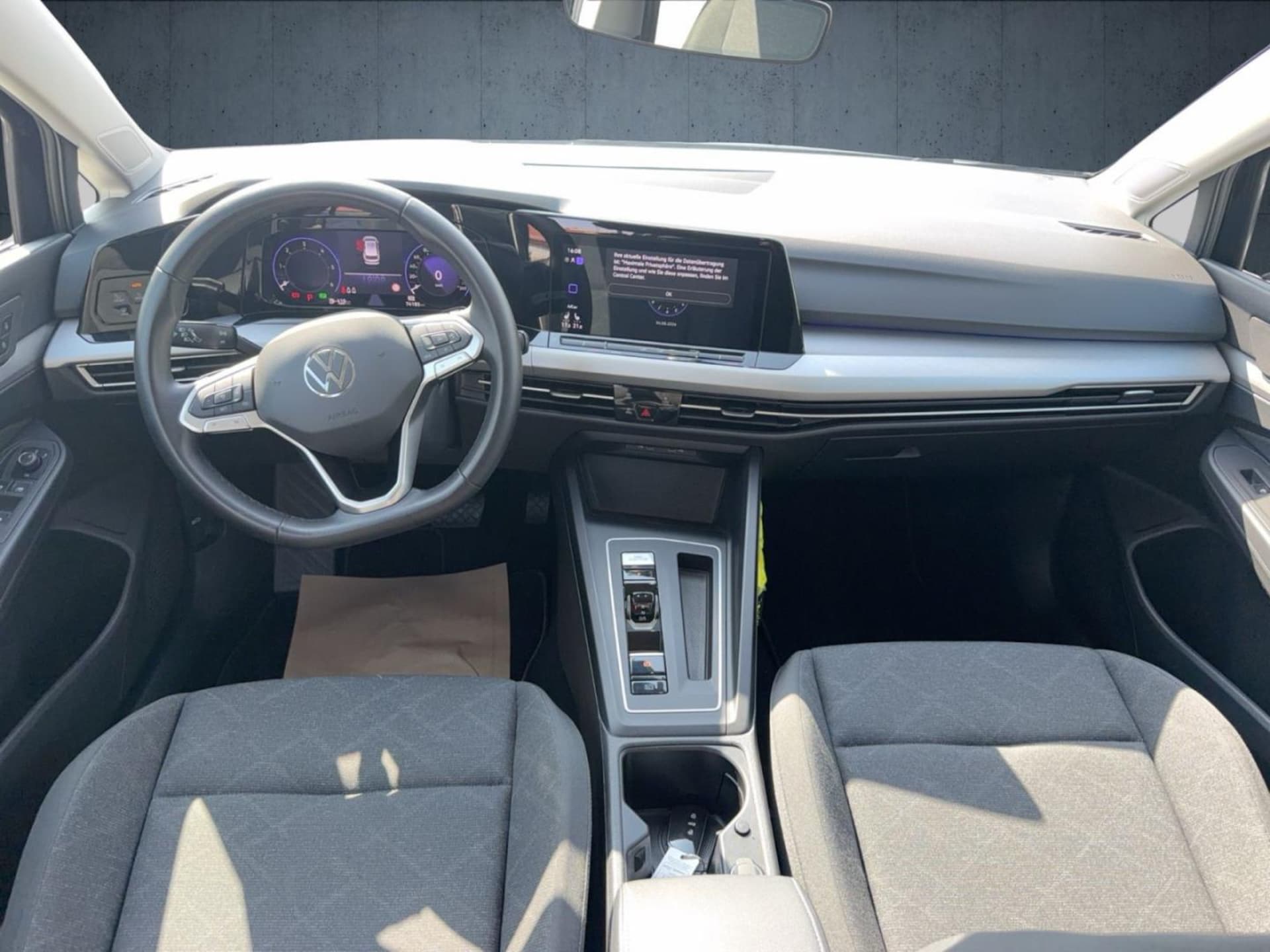 Volkswagen Golf Variant Life