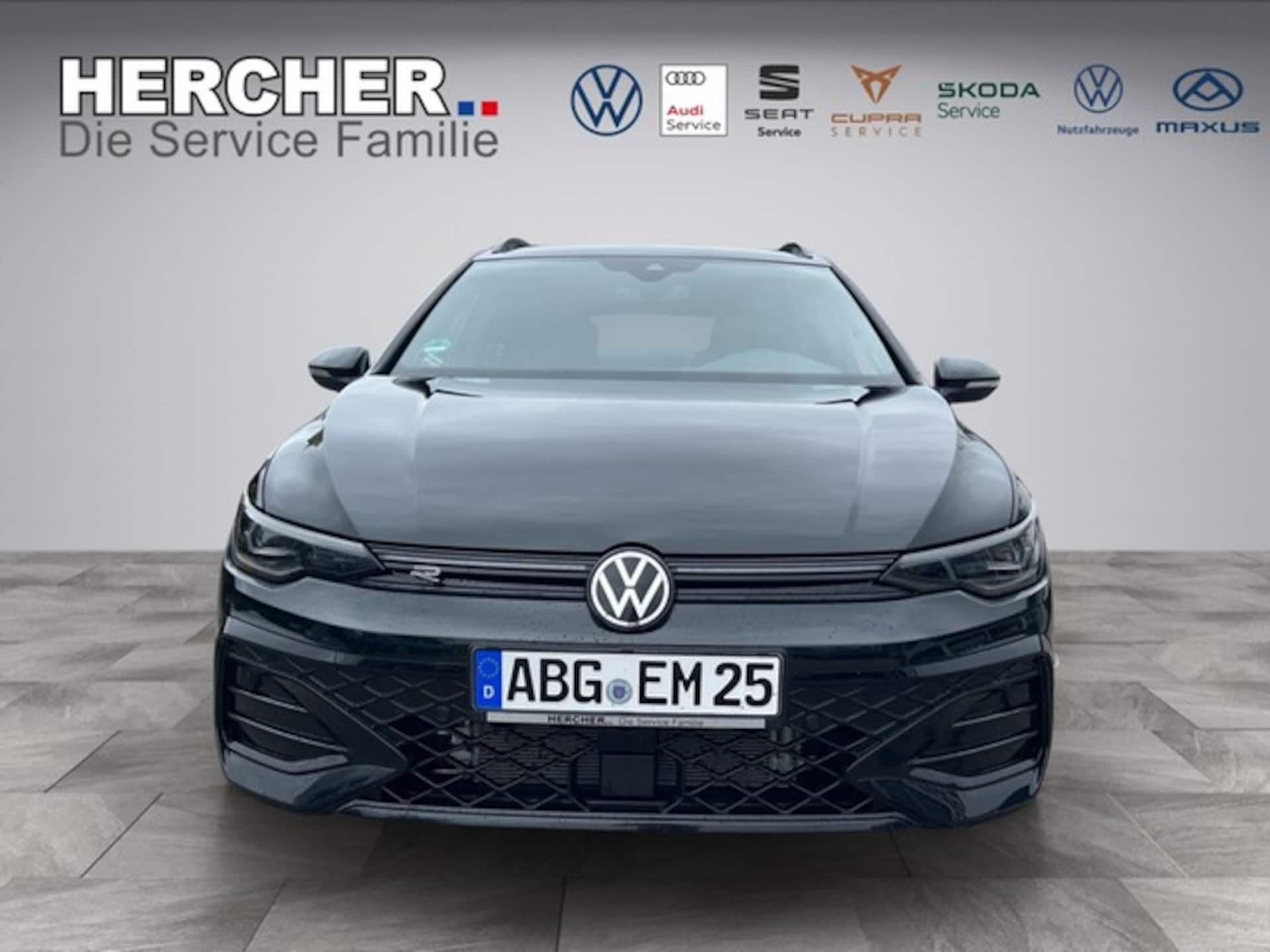 Volkswagen Golf Variant R-Line
