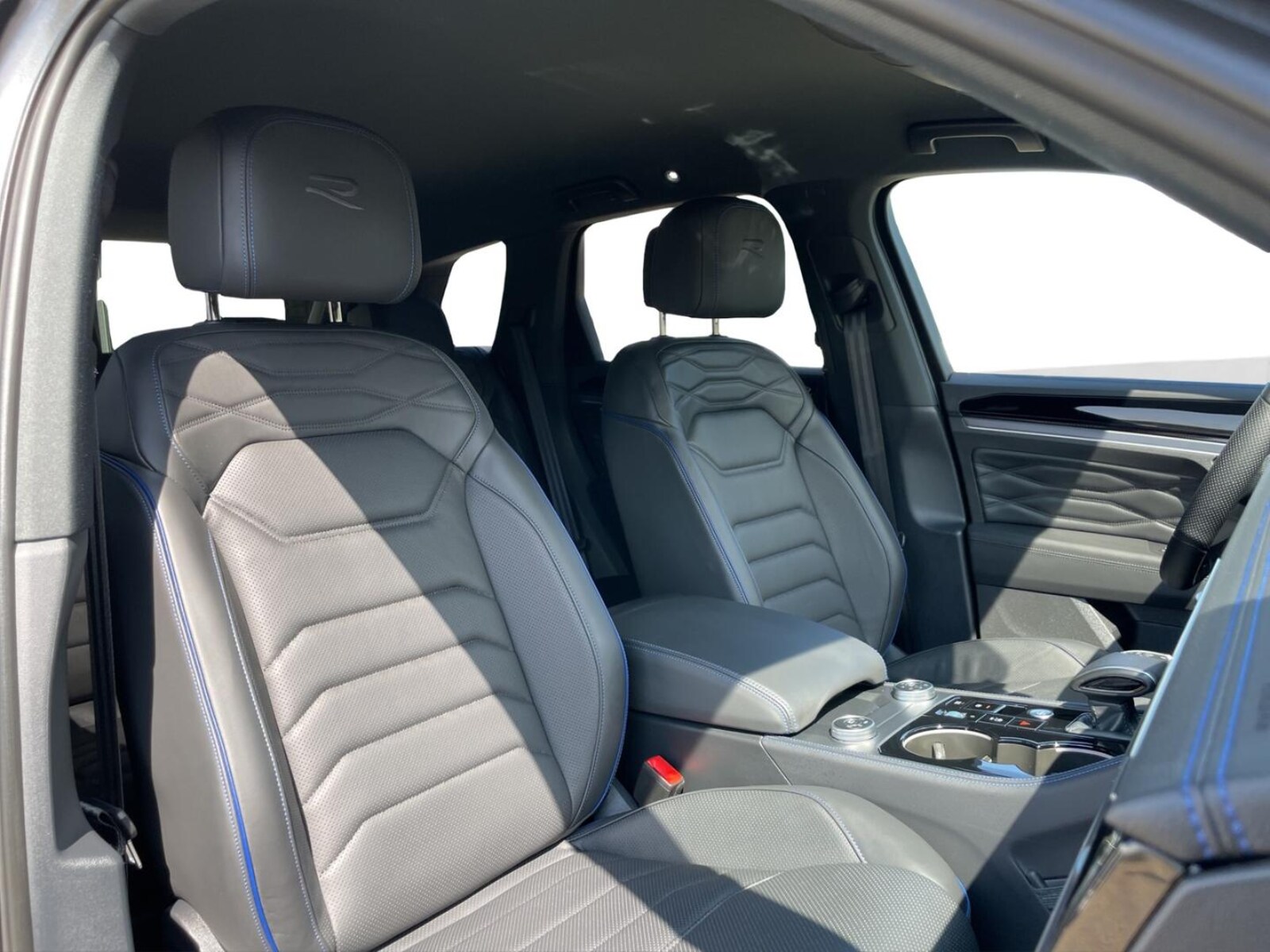 Volkswagen Touareg – Bild 17