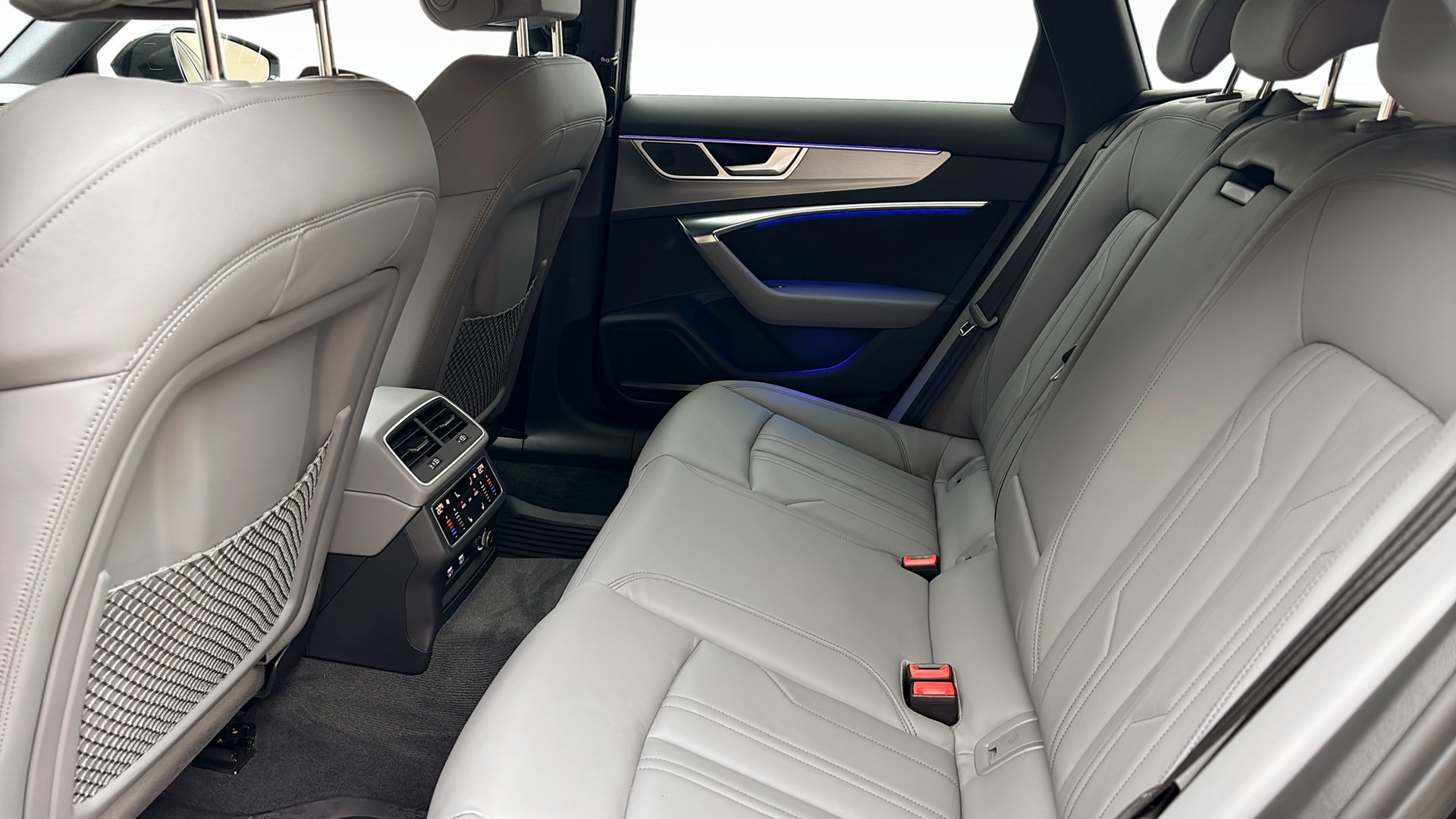 Image about Audi S6 Avant S6 Avant TDI 349 hk tiptronic