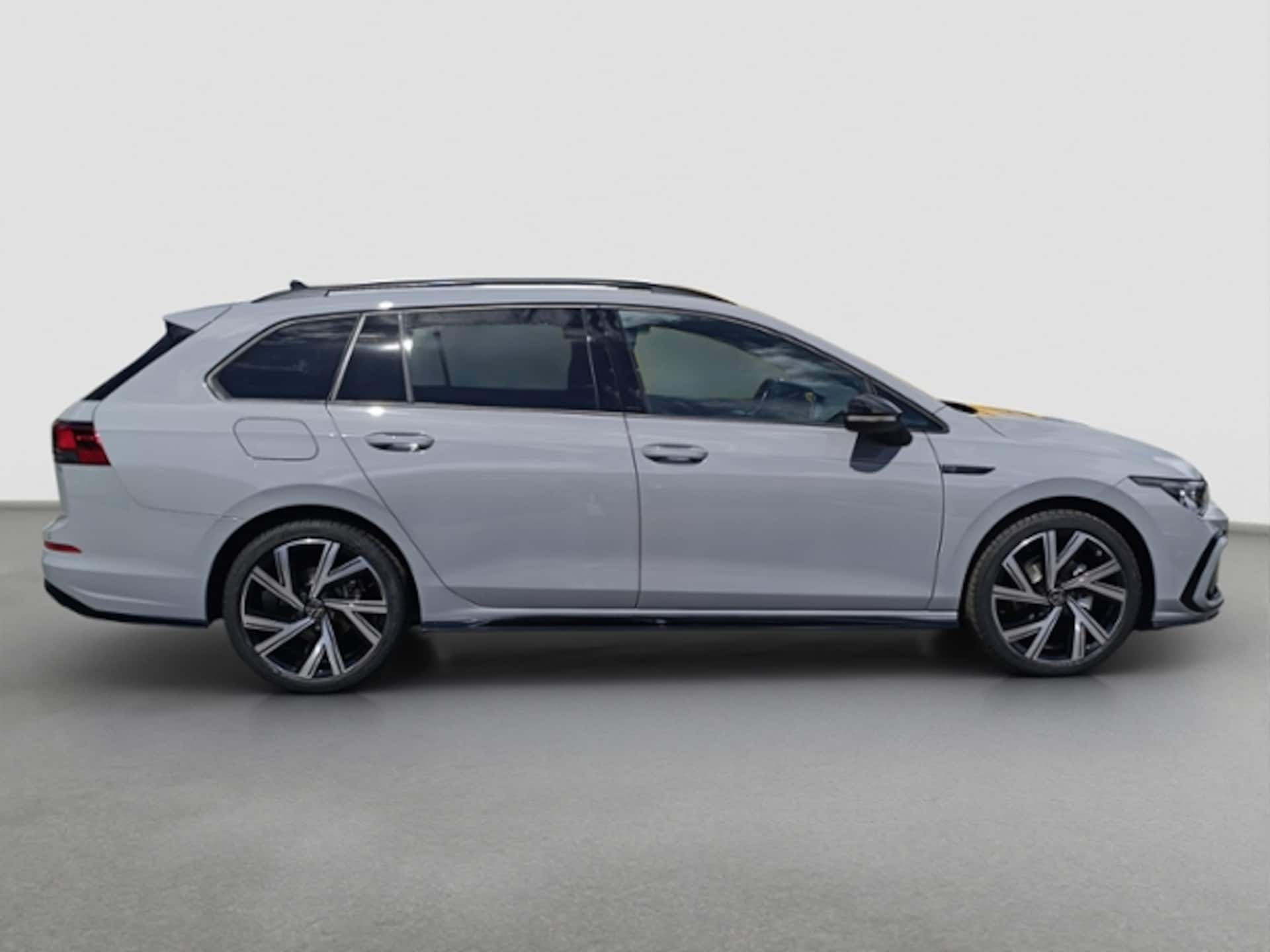 Volkswagen Golf Variant R-Line