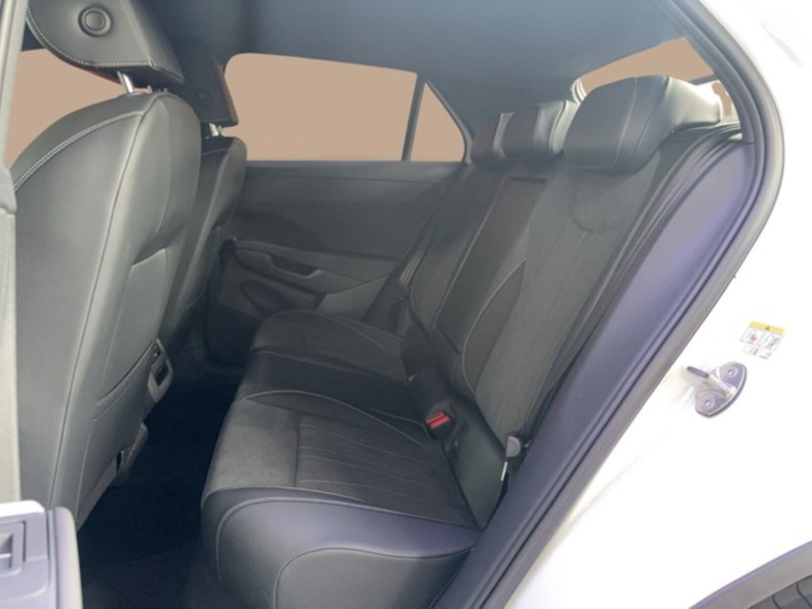 Volkswagen T-Roc – Bild 10