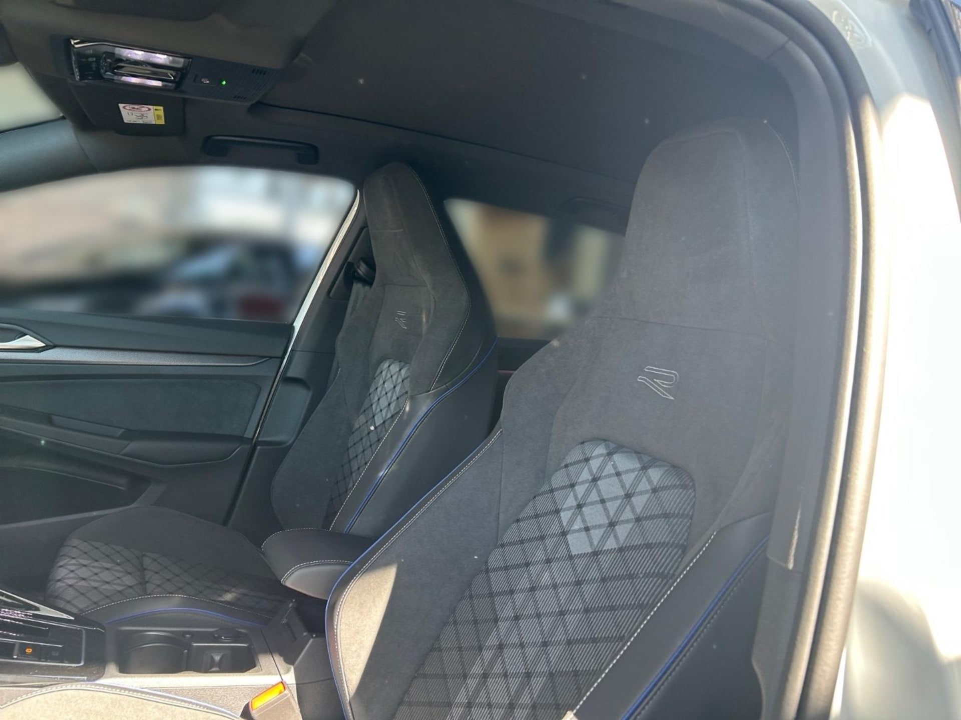 Volkswagen Golf Variant R-Line