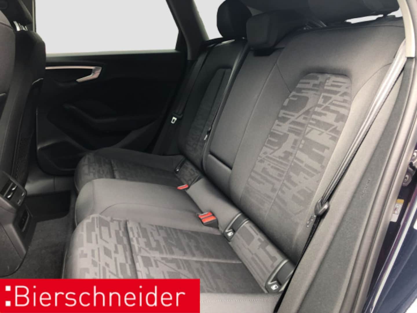 Bild über Audi A5 Avant TFSI S tronic - für weitere Informationen kontaktieren Sie den Audi Partner