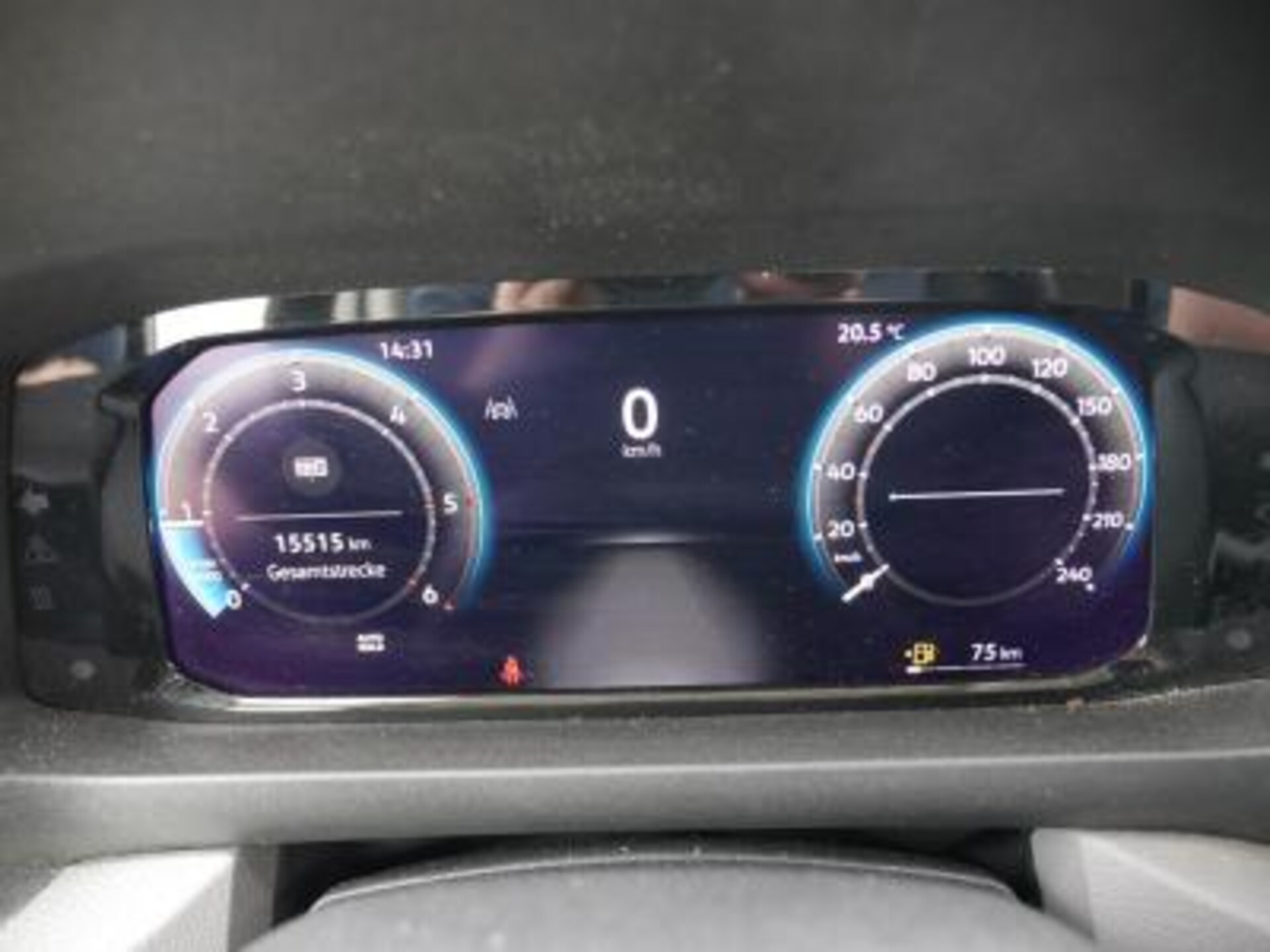 Volkswagen Crafter Kasten langer Radstand