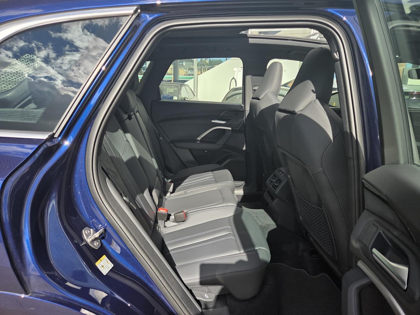 Image about Audi Q5 SUV TFSI quattro 200 kW sport