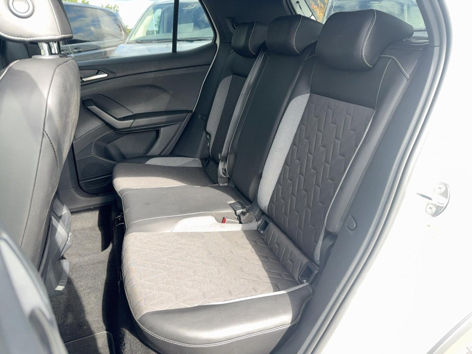 Volkswagen T-Cross – Bild 13