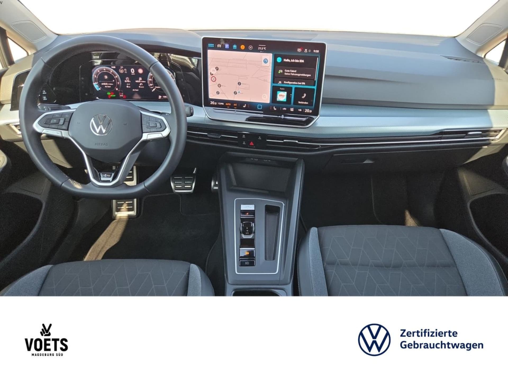 Volkswagen Golf Life