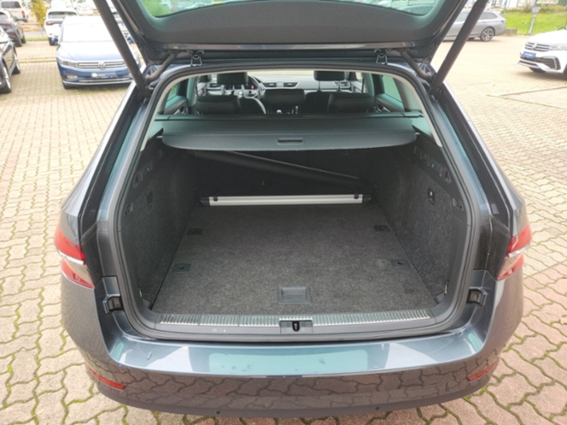 Skoda Superb Combi PREMIUM EDITION