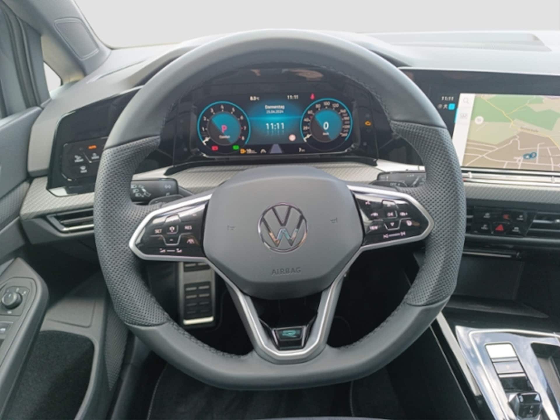 Volkswagen Golf Variant R-Line