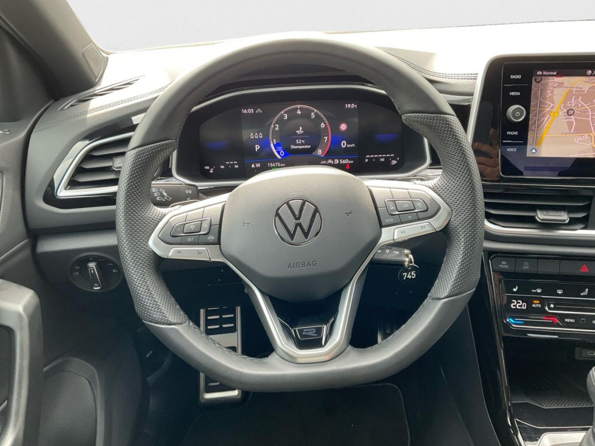 Volkswagen T-Roc R-Line