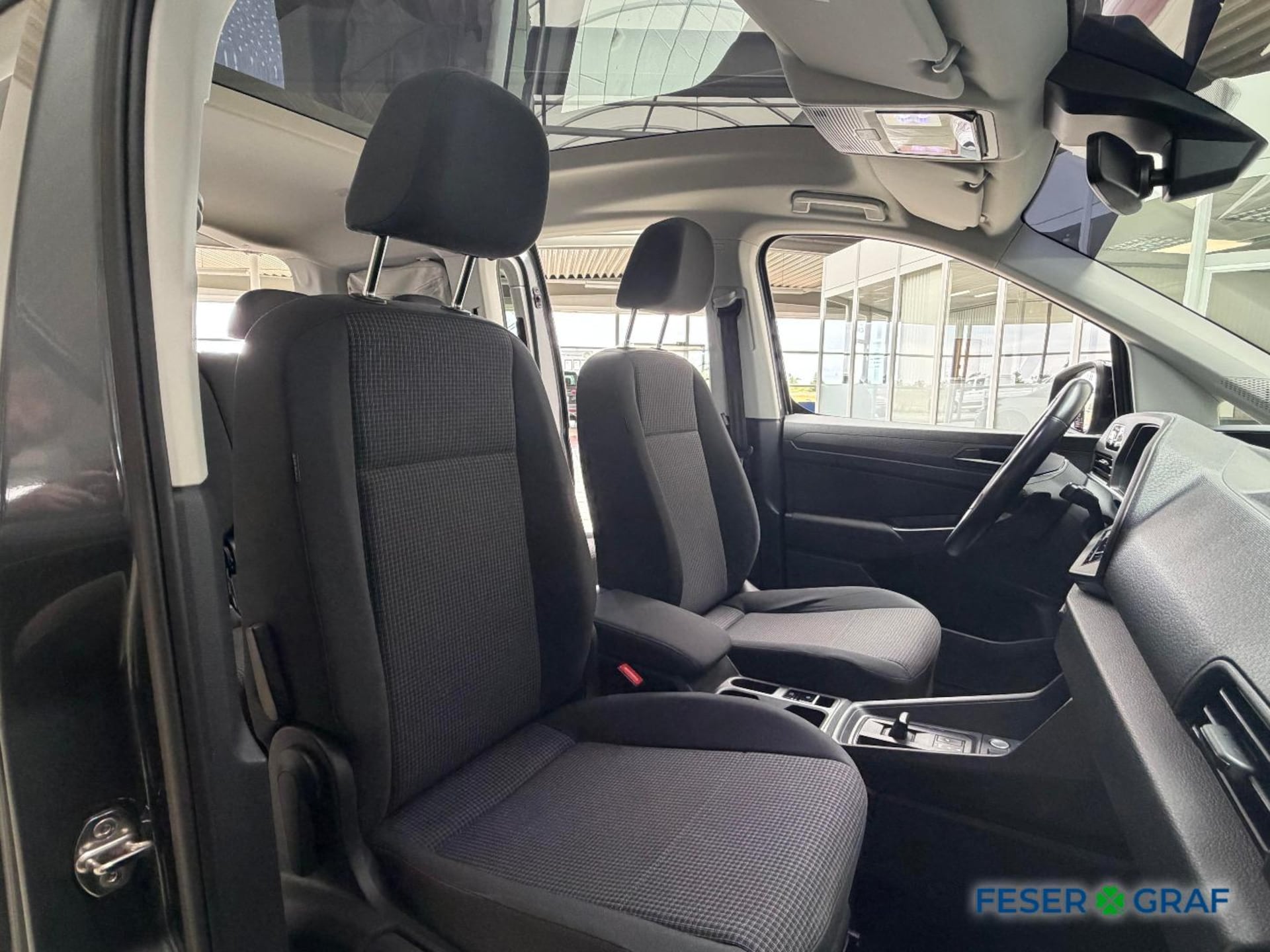 Volkswagen Caddy California