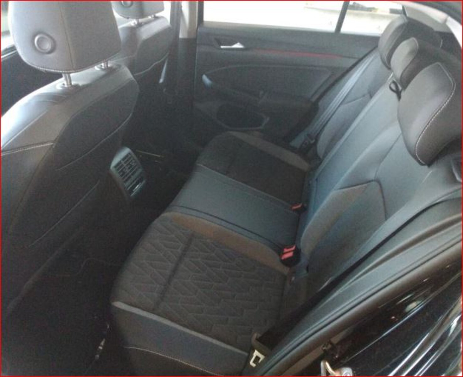 Volkswagen Golf – Bild 8