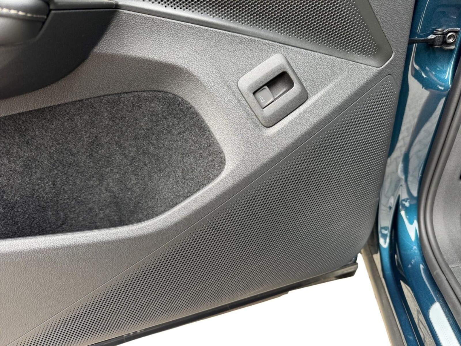Volkswagen Tiguan – Bild 11