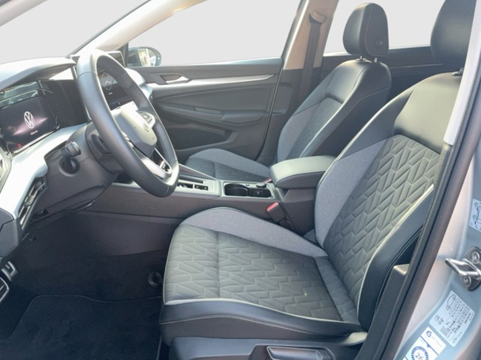 Volkswagen Golf – Bild 8