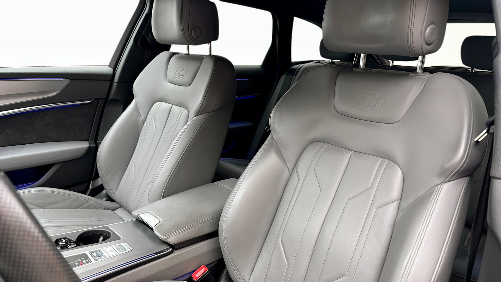 Image about Audi S6 Avant S6 Avant TDI 349 hk tiptronic