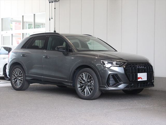 Audi Q3 35 TFSI S line 110(150) kW(PS) S tronic for more details contact your dealer