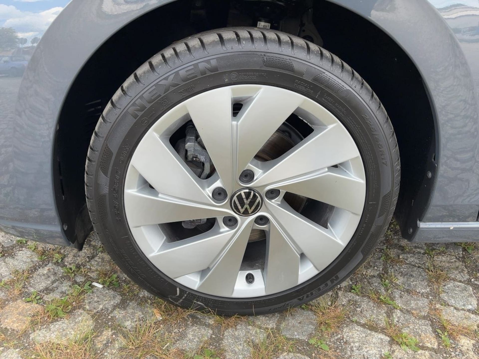 Volkswagen Golf Style