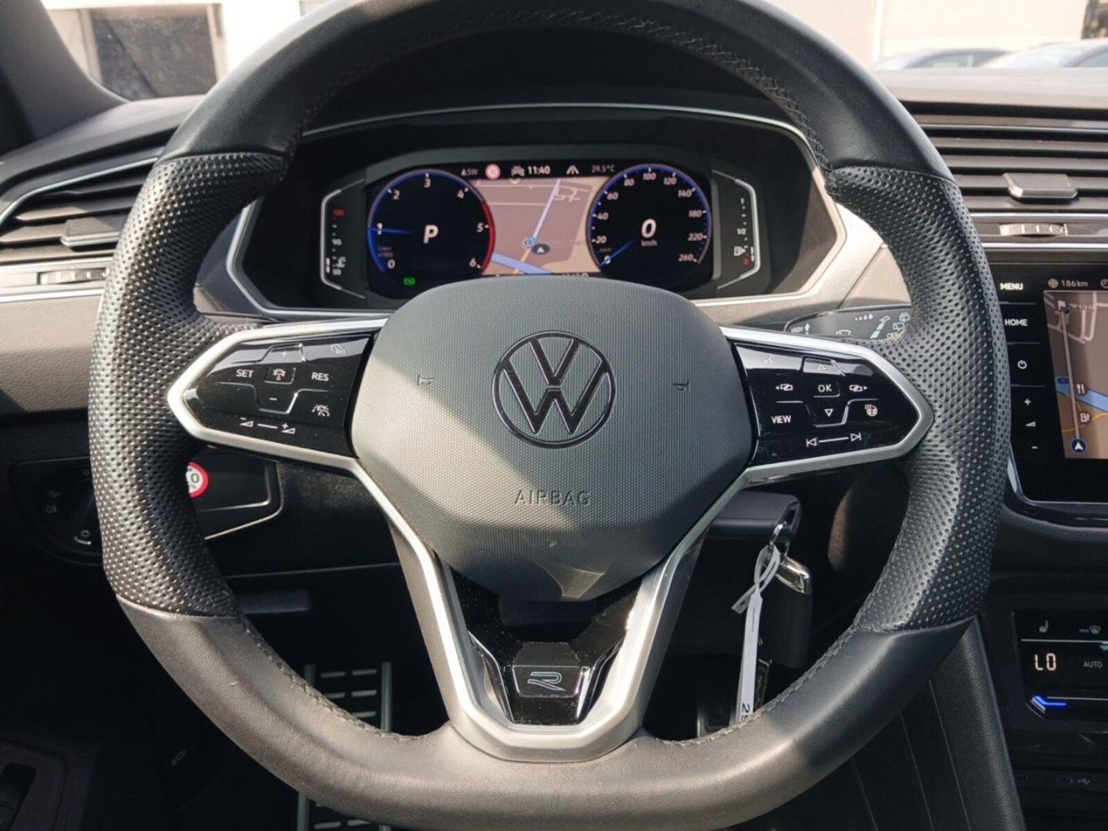Volkswagen Tiguan – Bild 13
