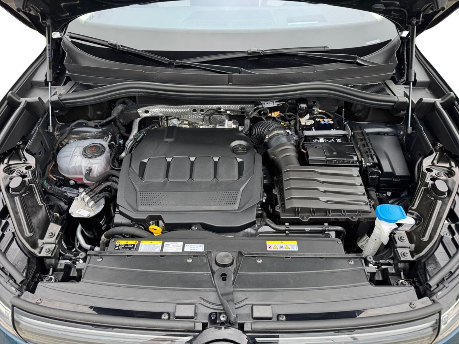 Volkswagen Tiguan – Bild 12