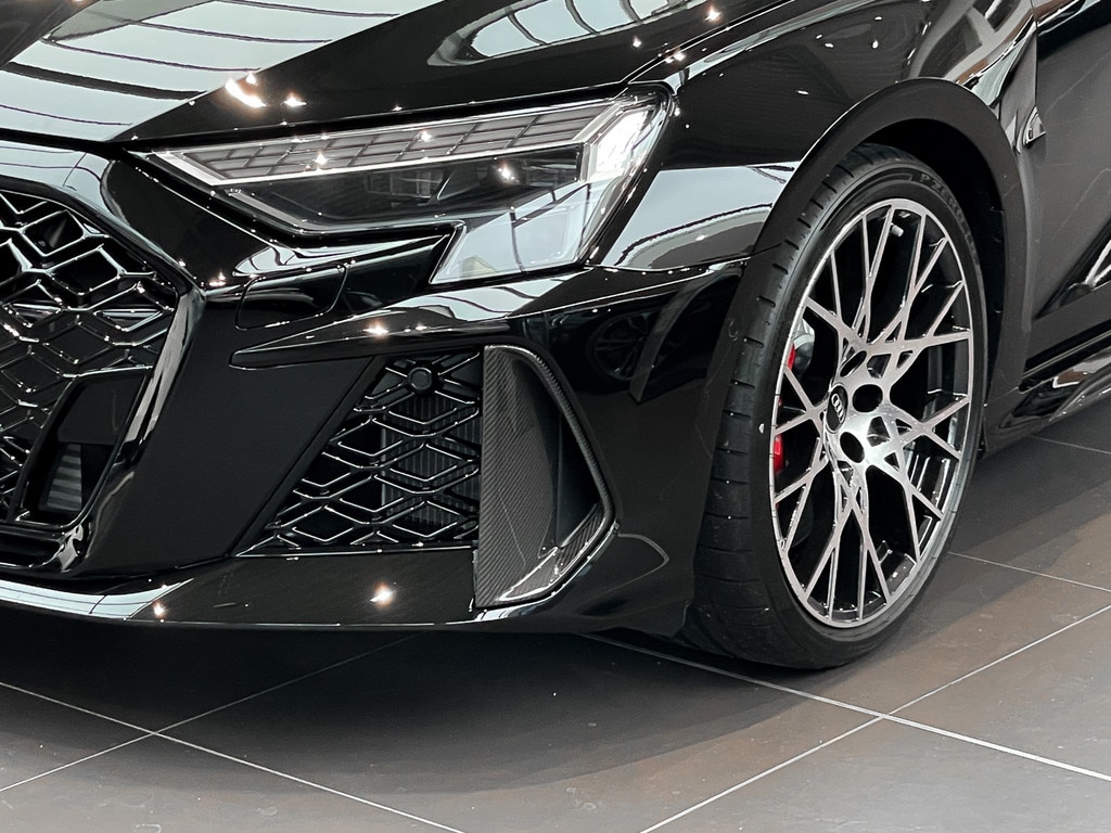 Image about Audi RS 3 Limousine TFSI quattro S tronic