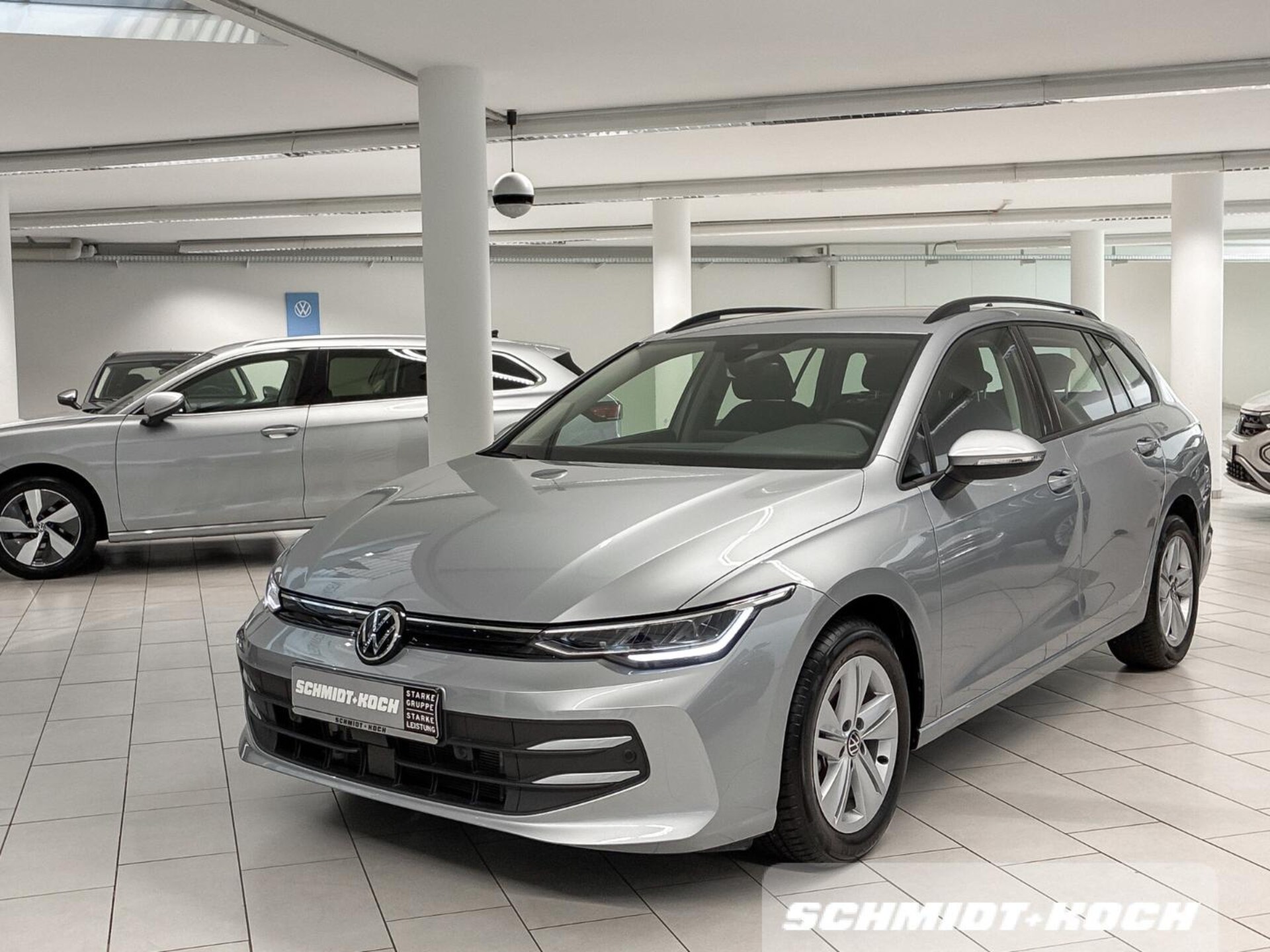Volkswagen Golf Variant Life
