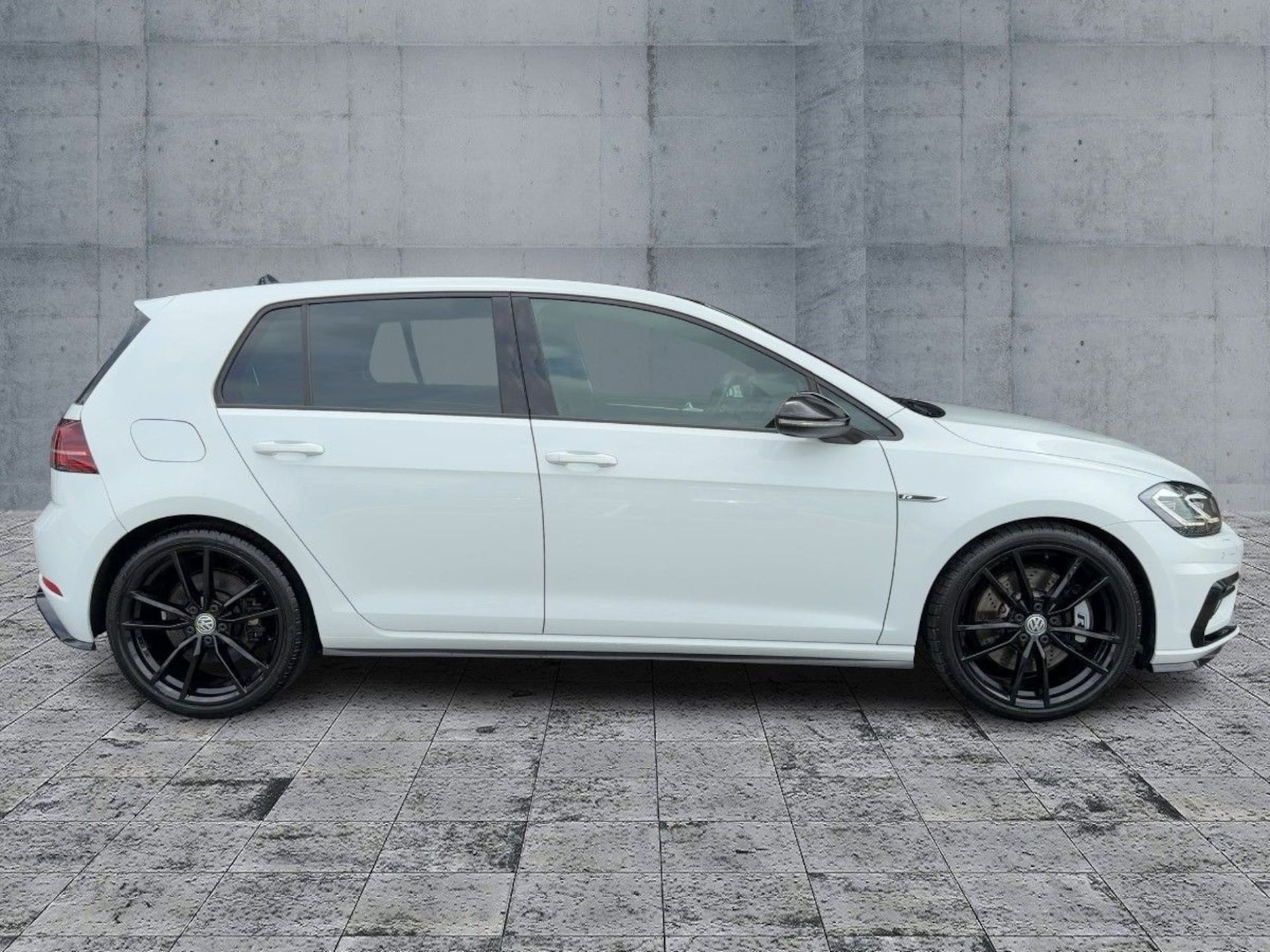 Volkswagen Golf R