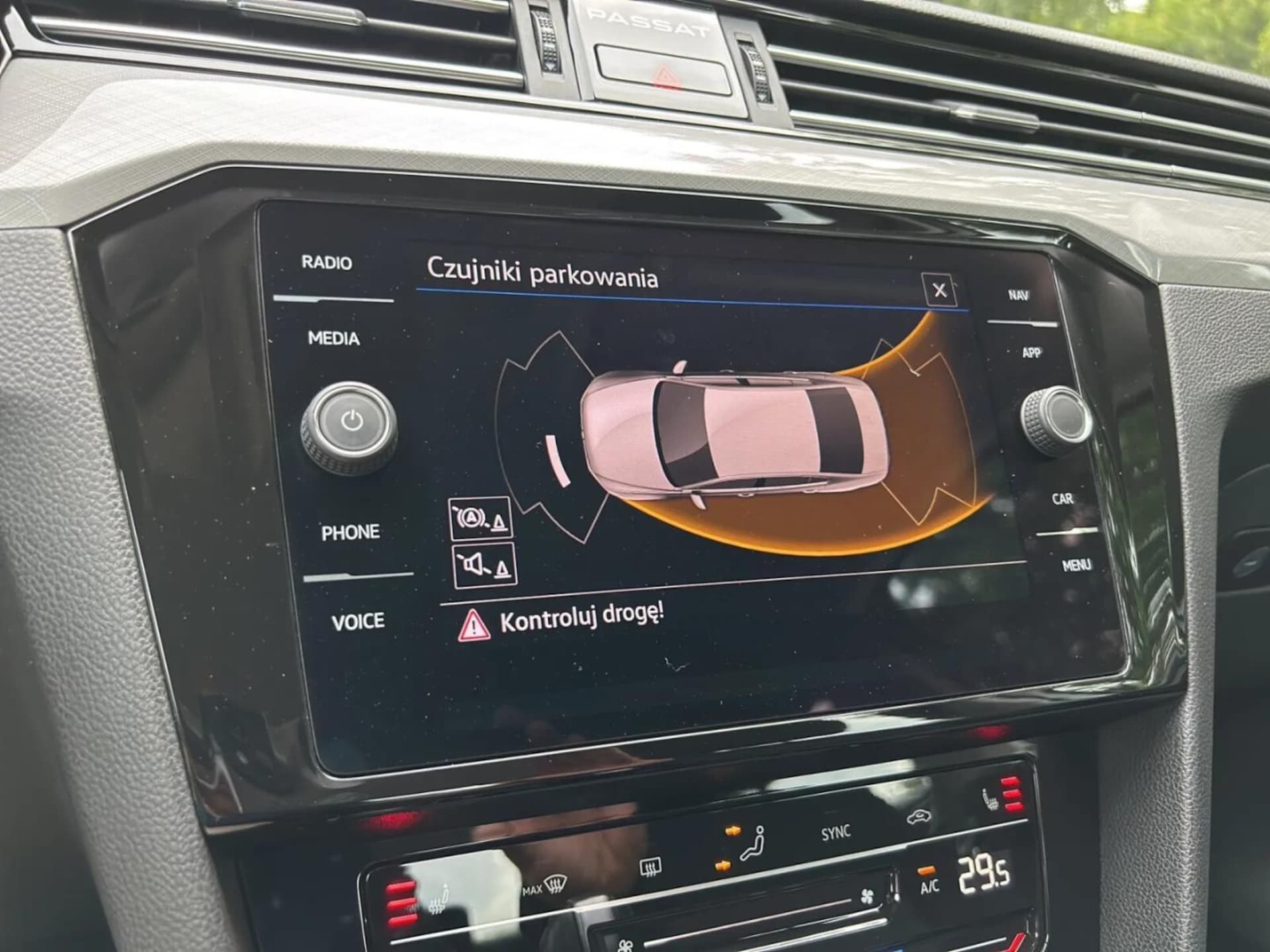 Volkswagen Passat Business