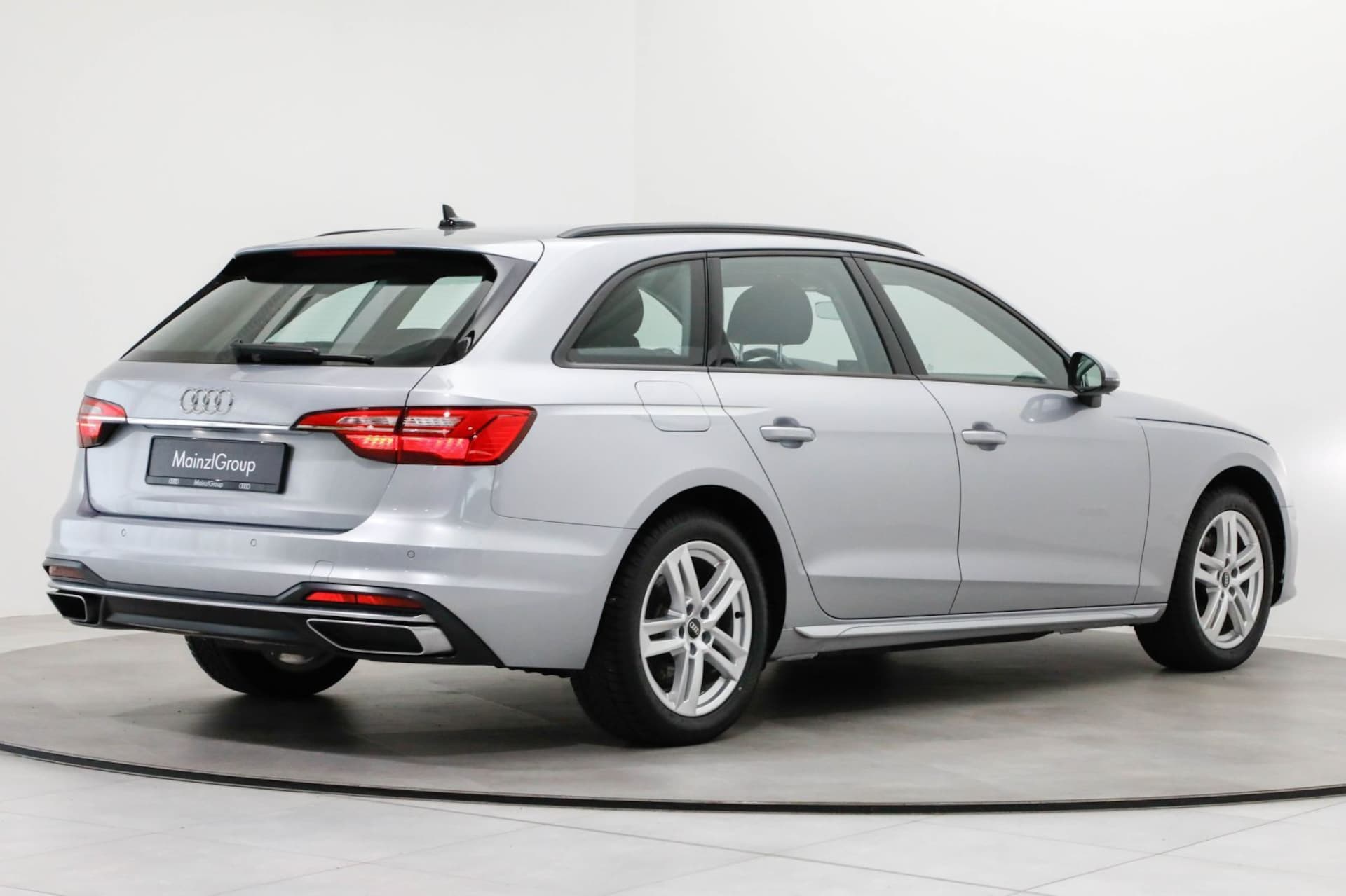 Audi A4 Avant Advanced