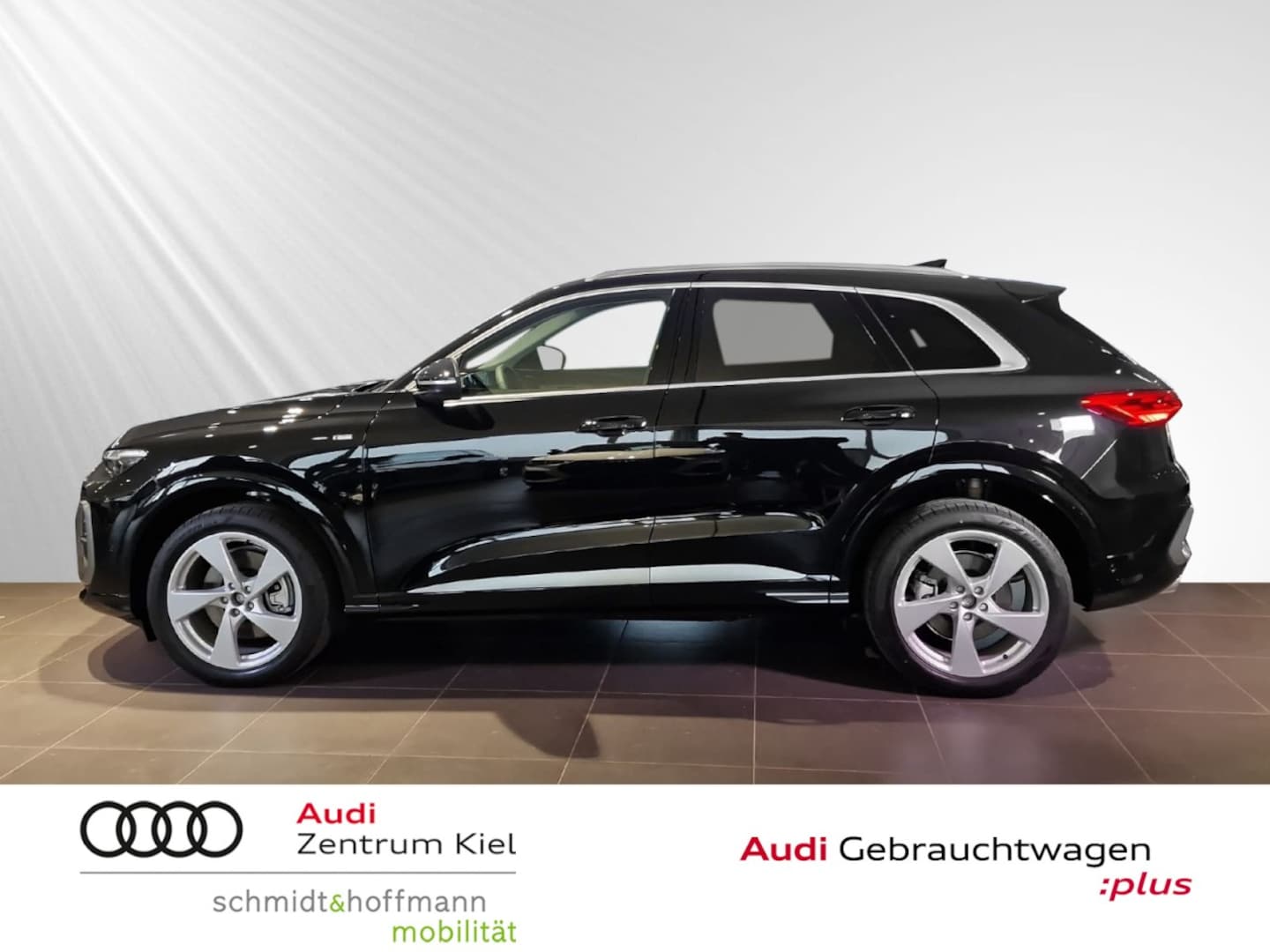 Bild über Audi Q5 SUV TDI quattro 150 kW S tronic - für weitere Informationen kontaktieren Sie den Audi Partner