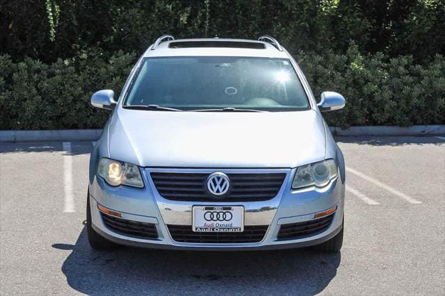 Used 2007 Volkswagen Passat 2.0T with VIN WVWLK73C17E006635 for sale in Oxnard, CA