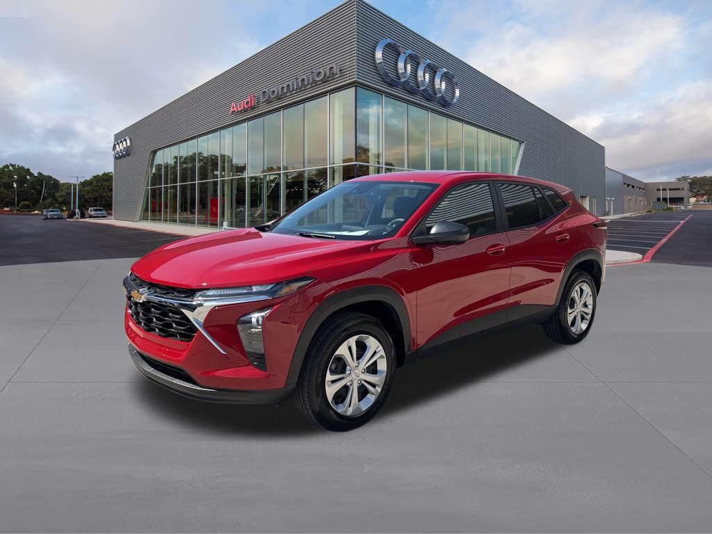 2026 Chevrolet Trax LS's photo