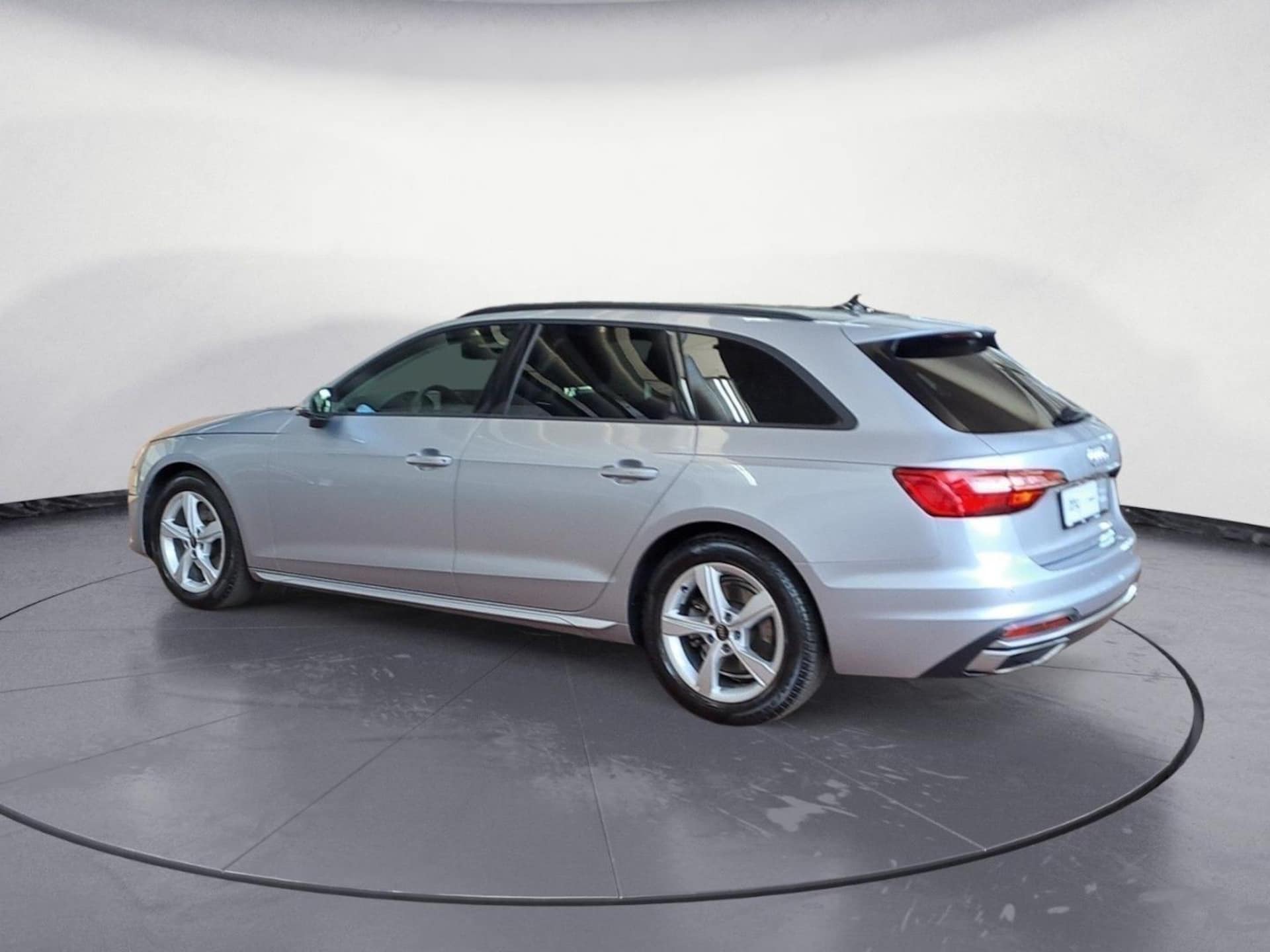 Audi A4 Avant Advanced